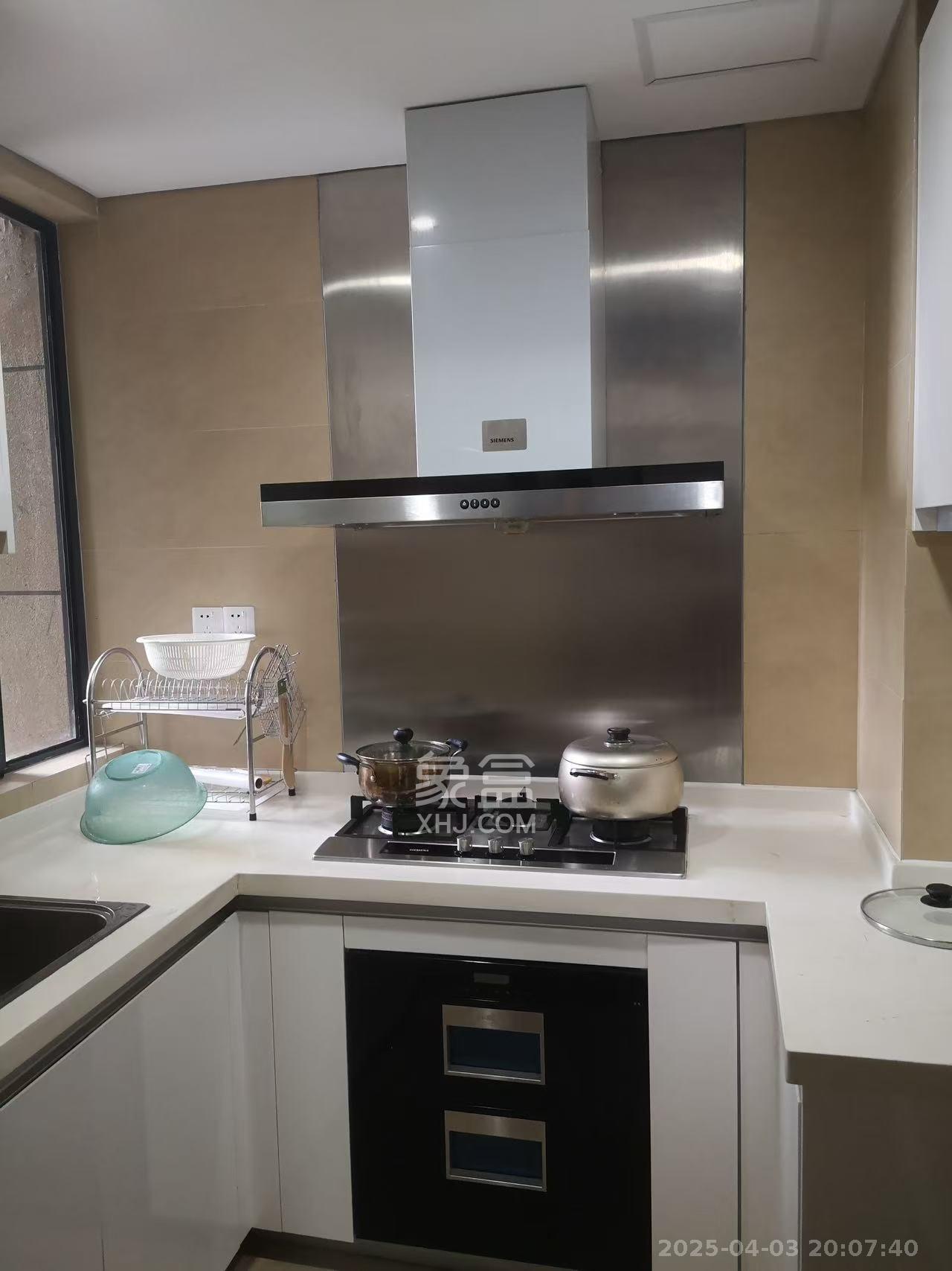 复地崑玉国际一期 2室2厅1卫 4800.0元/月 复地崑玉国际一期 2室2厅1卫 4800.0元/月室内图