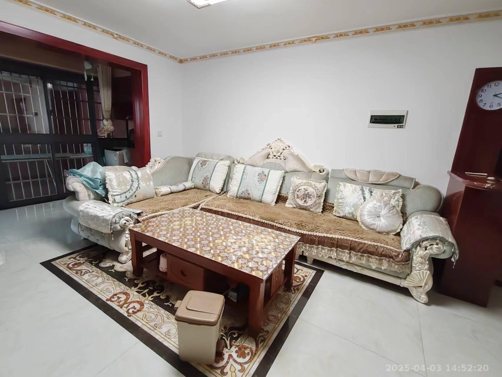 长永佳苑 3室2厅1卫 2300.0元/月 长永佳苑 3室2厅1卫 2300.0元/月室内图