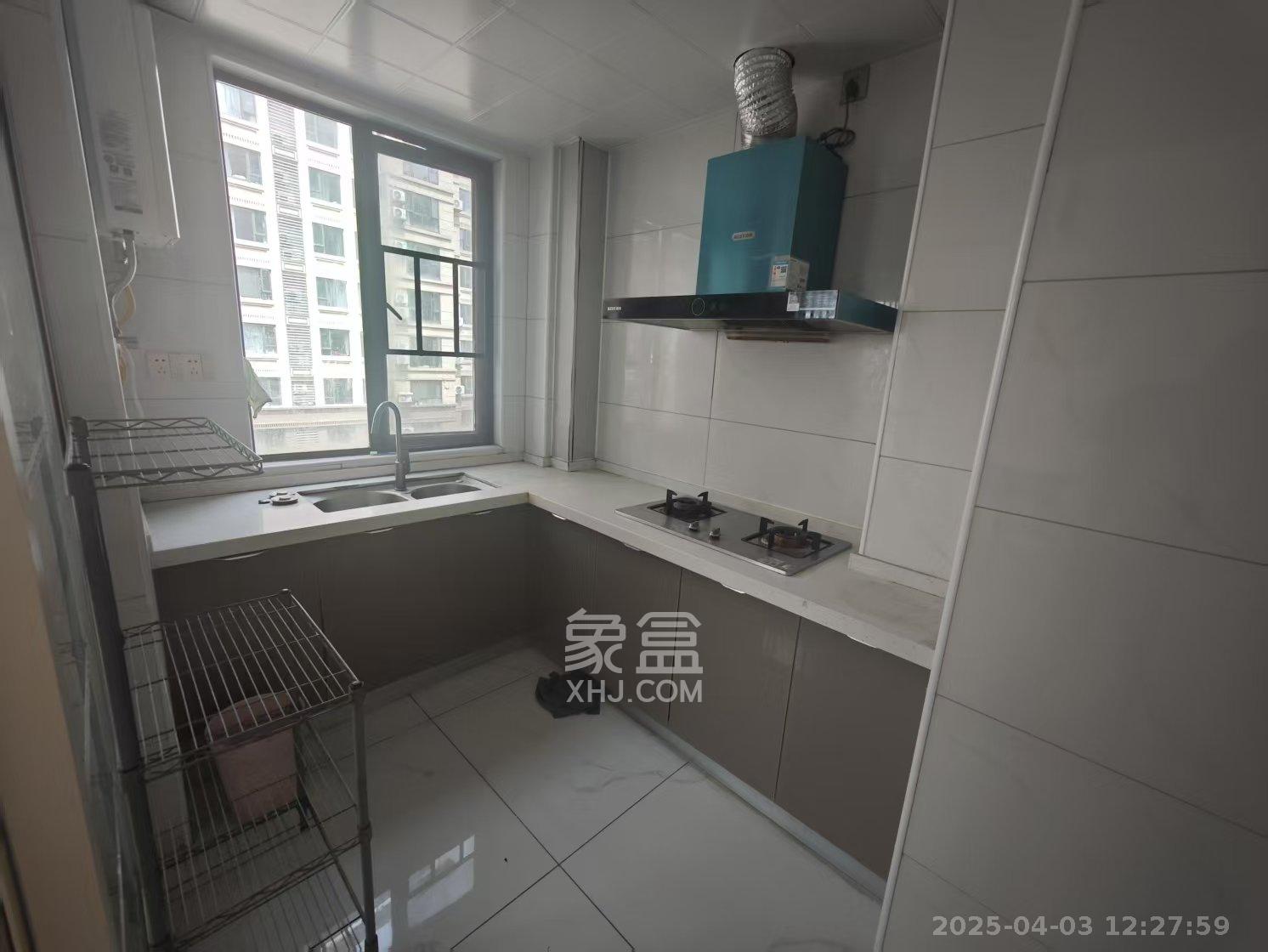 恒泰湘壹府 4室2厅2卫 2800.0元/月 恒泰湘壹府 4室2厅2卫 2800.0元/月室内图