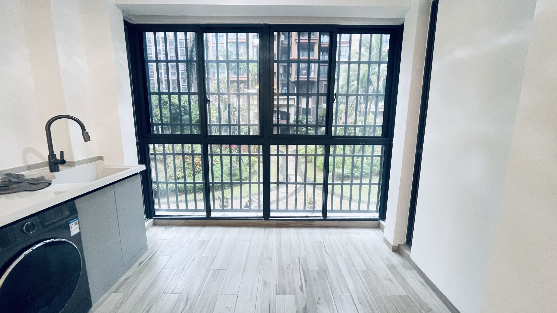 海岸赛拉维南区 2室2厅1卫 108.0万 海岸赛拉维南区 2室2厅1卫 108.0万室内图