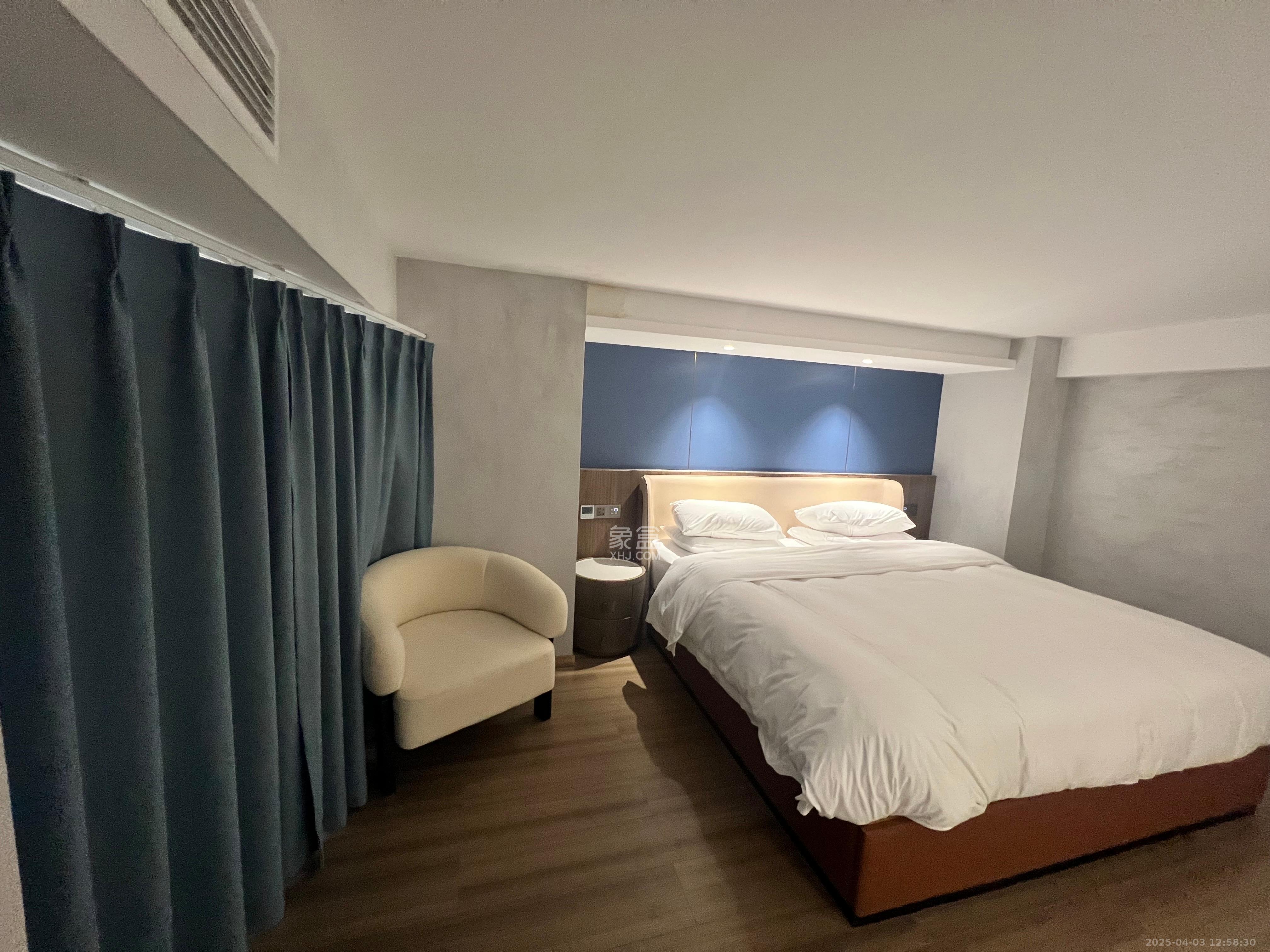 佳兆业云顶都汇 2室1厅1卫 2200.0元/月 佳兆业云顶都汇 2室1厅1卫 2200.0元/月室内图