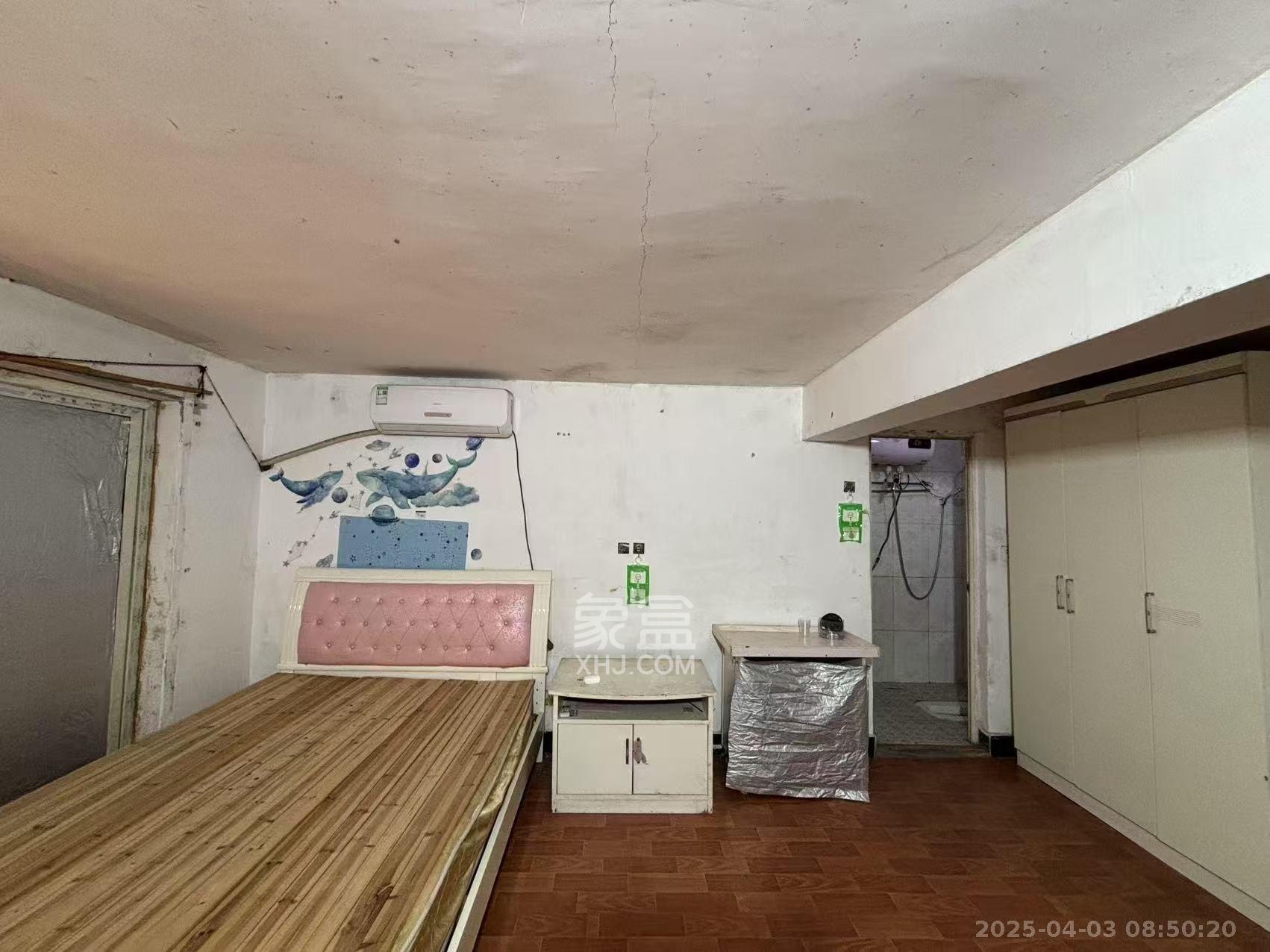 鄱阳小区 1室1厅1卫 700.0元/月 鄱阳小区 1室1厅1卫 700.0元/月室内图