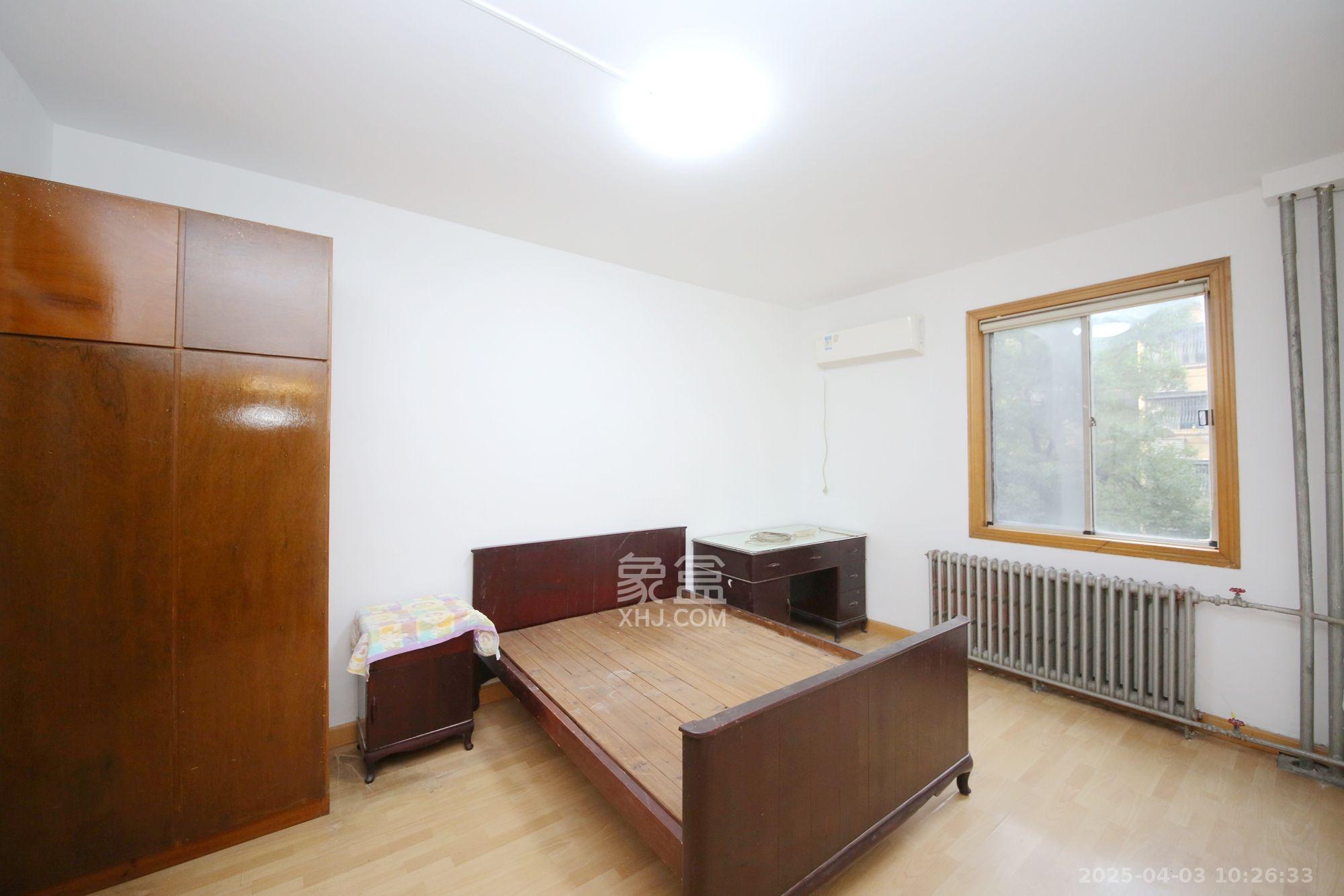 省政府五所 3室1厅1卫 3700.0元/月 省政府五所 3室1厅1卫 3700.0元/月室内图