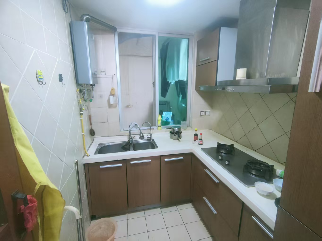 德意雅苑 3室2厅2卫 3500.0元/月 德意雅苑 3室2厅2卫 3500.0元/月室内图