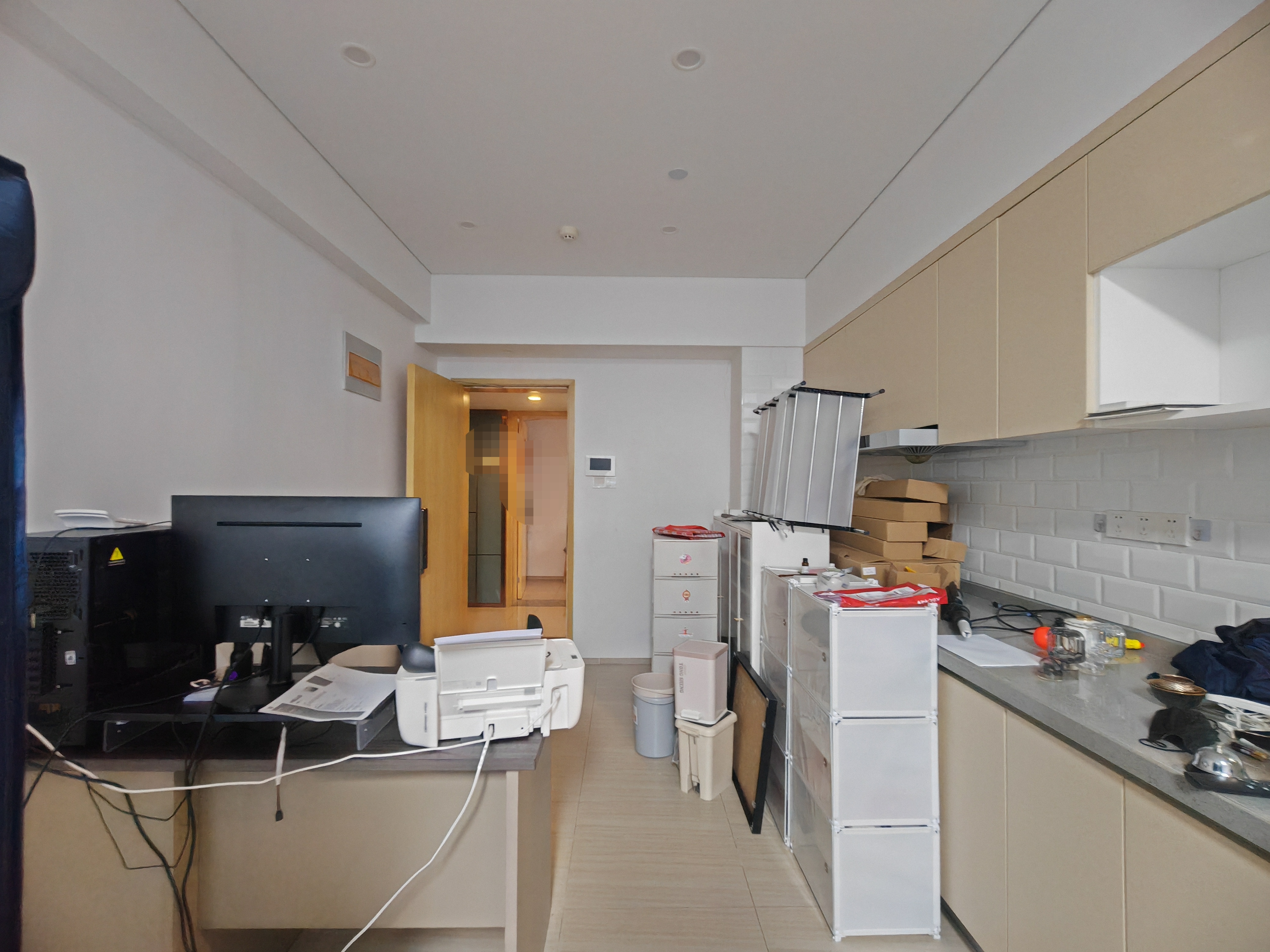 海航豪庭南苑 1室1厅1卫 120.0万 海航豪庭南苑 1室1厅1卫 120.0万客厅