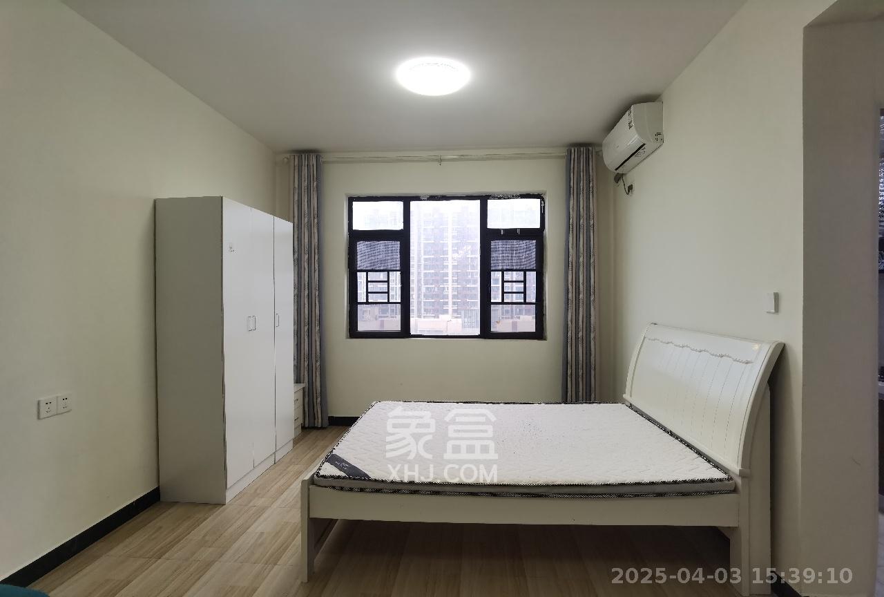 乾源国际  1室1厅1卫   1300.00元/月室内图