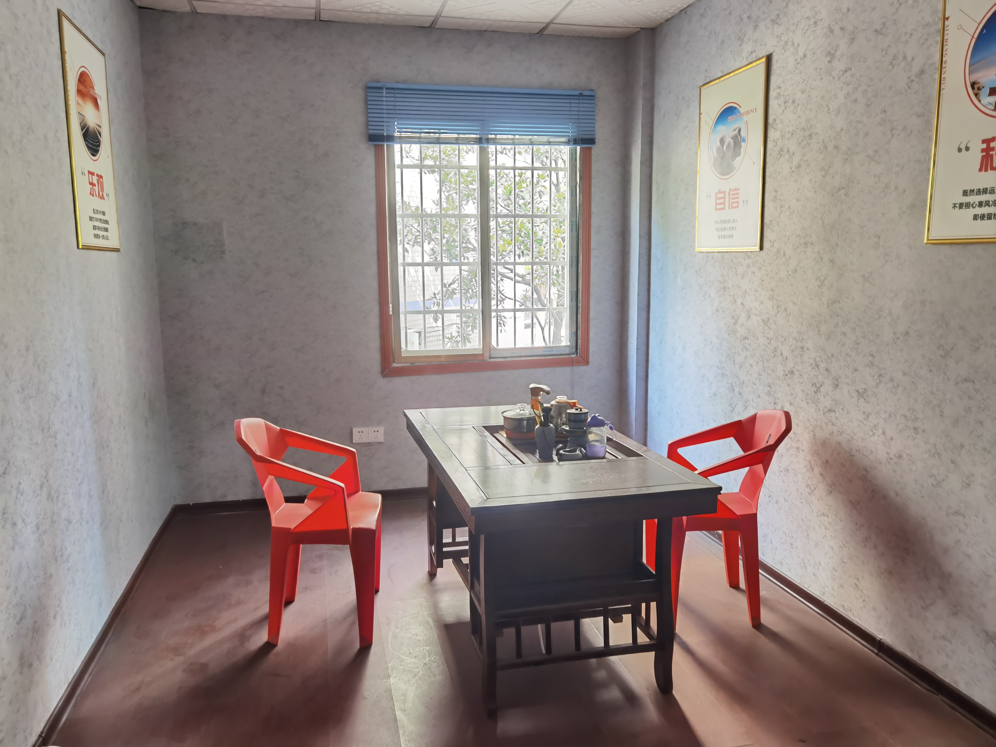 鑫都苑 3室2厅2卫 2100.0元/月 鑫都苑 3室2厅2卫 2100.0元/月室内图