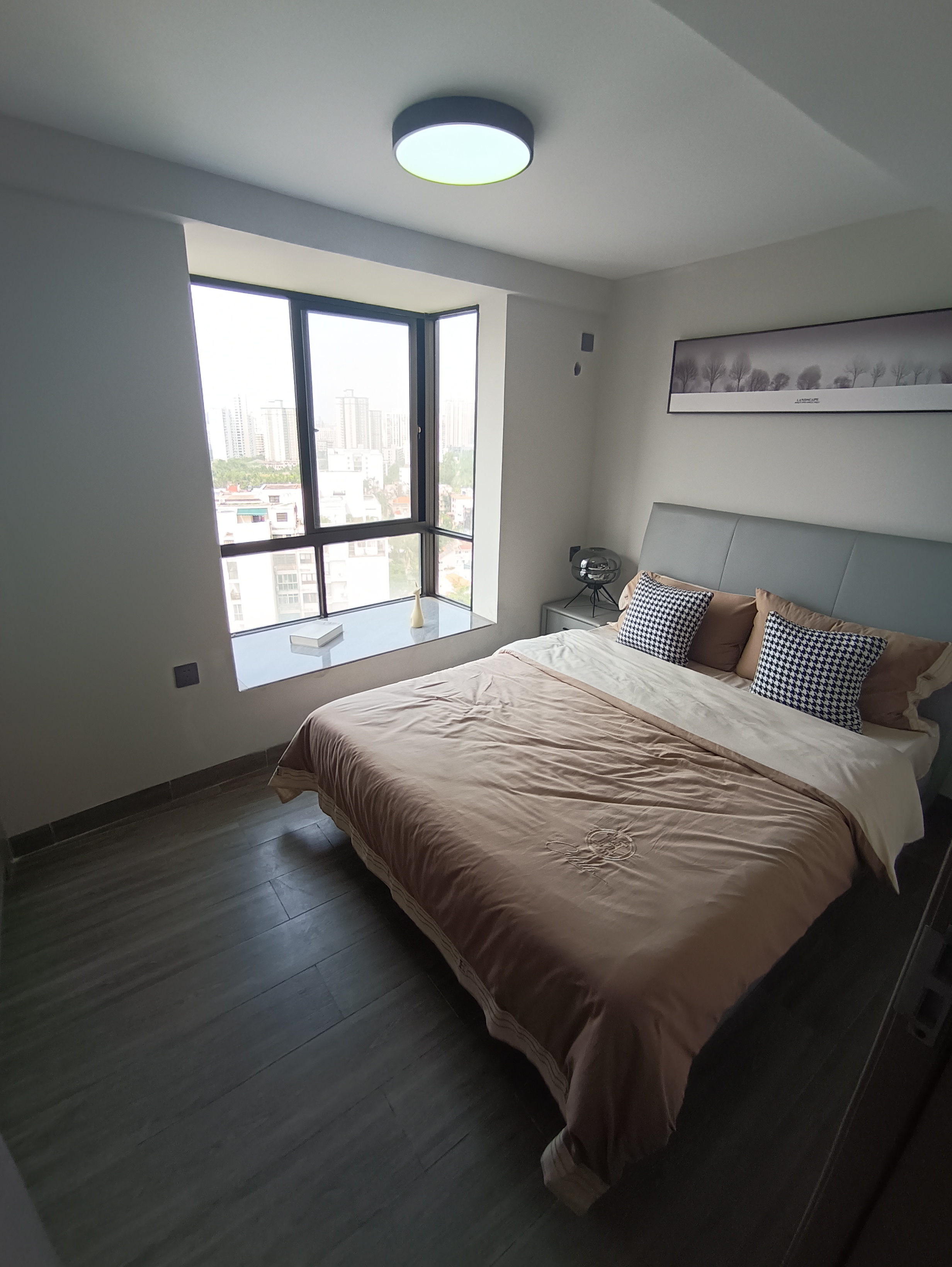 加州阳光 2室1厅1卫 59.0万 加州阳光 2室1厅1卫 59.0万客厅