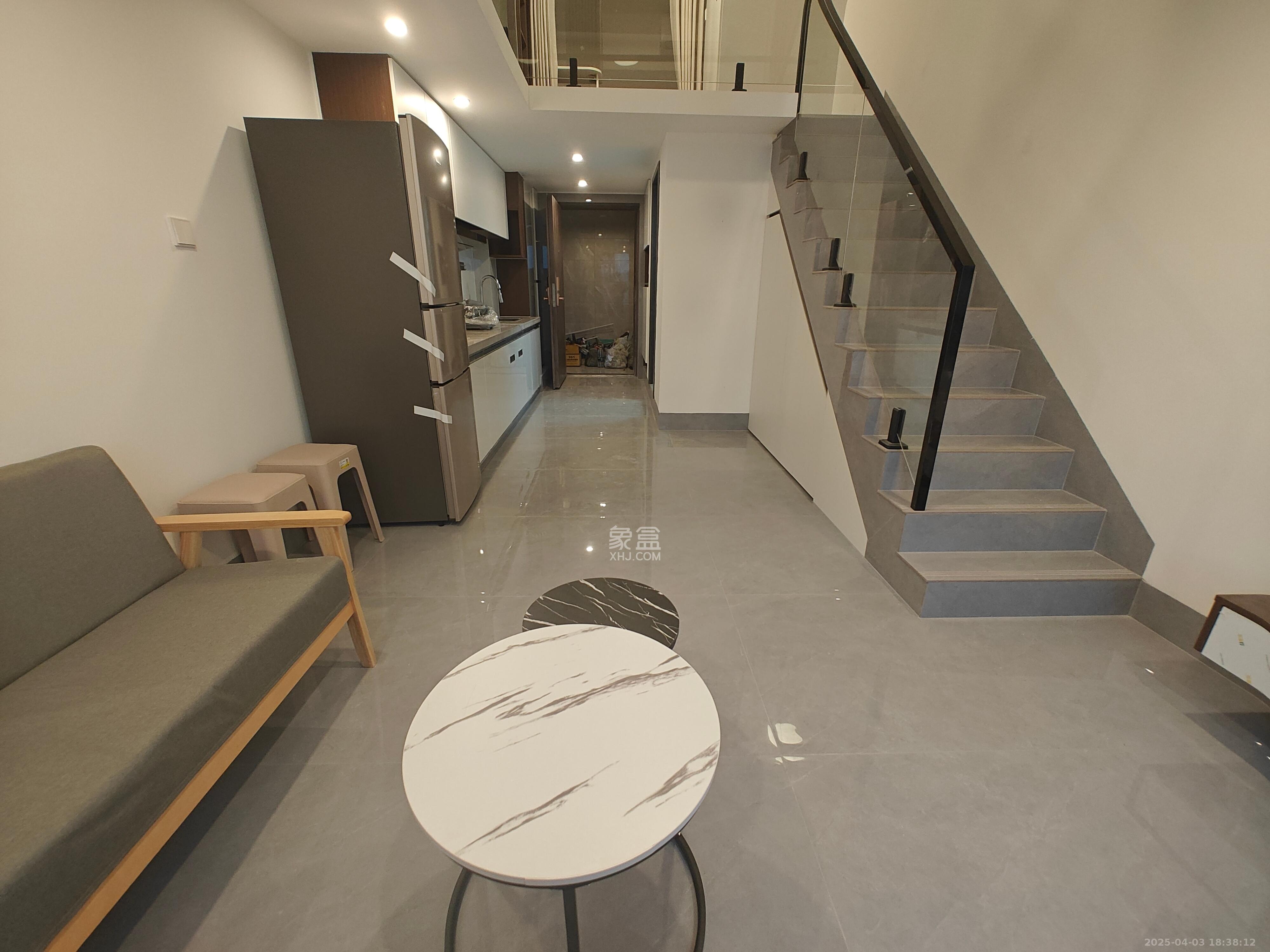 映客龙湖璟翠公馆(映客龙湖璟翠中心) 2室1厅2卫 2400.0元/月 映客龙湖璟翠公馆(映客龙湖璟翠中心) 2室1厅2卫 2400.0元/月室内图