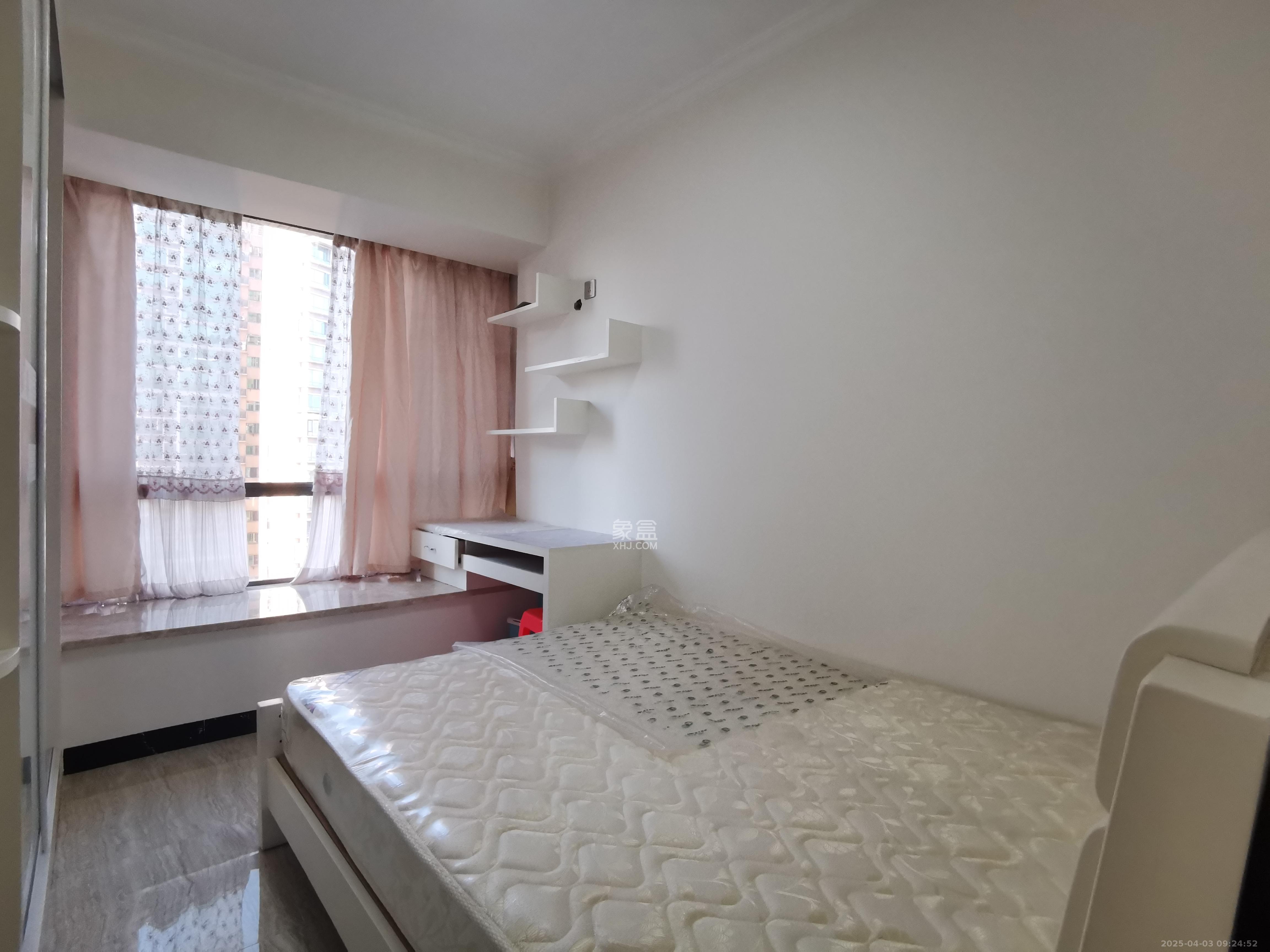 新城新世界一二三期 3室2厅2卫 3500.0元/月 新城新世界一二三期 3室2厅2卫 3500.0元/月室内图