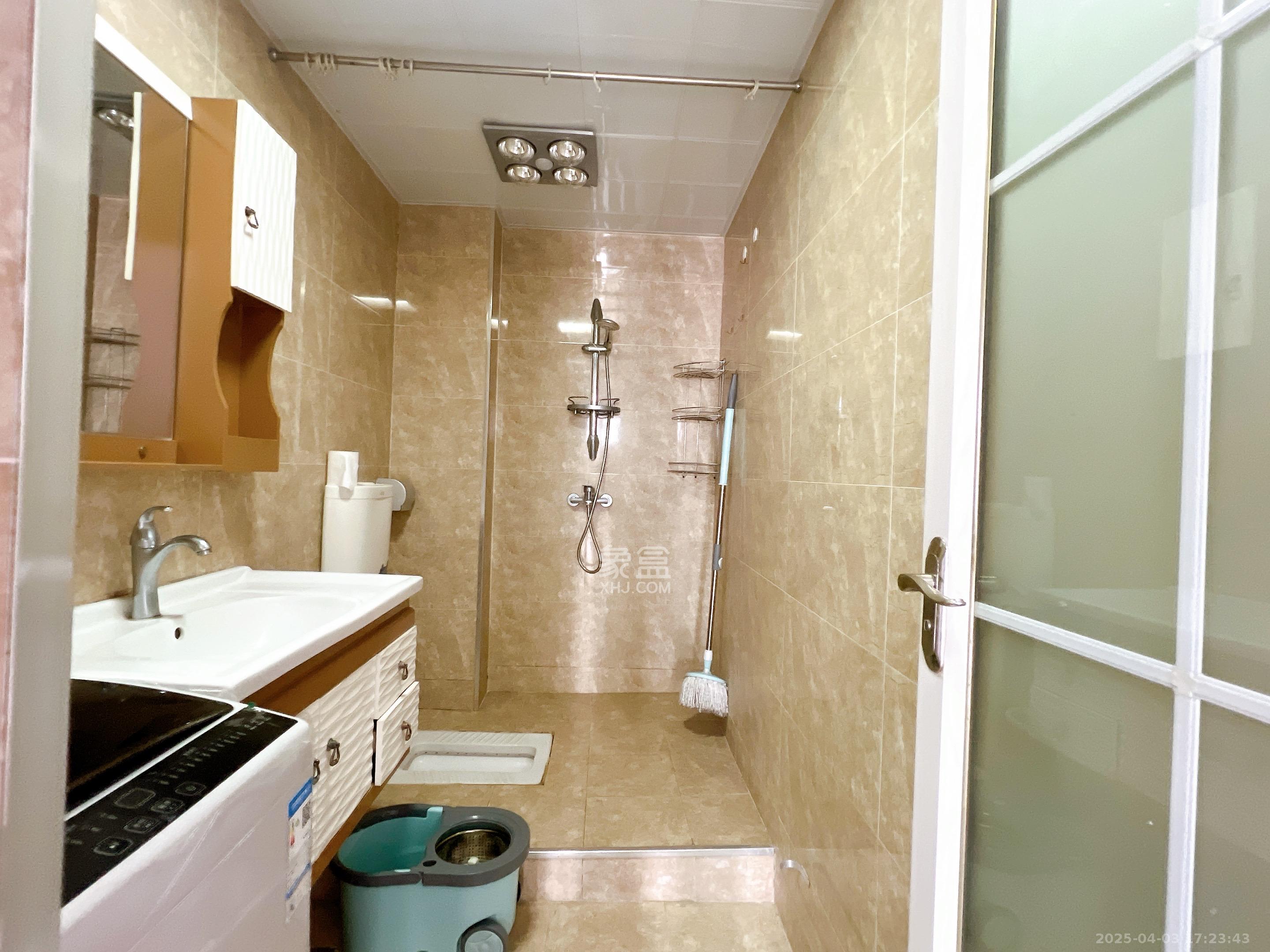 北辰三角洲E3区 1室1厅1卫 2800.0元/月 北辰三角洲E3区 1室1厅1卫 2800.0元/月室内图