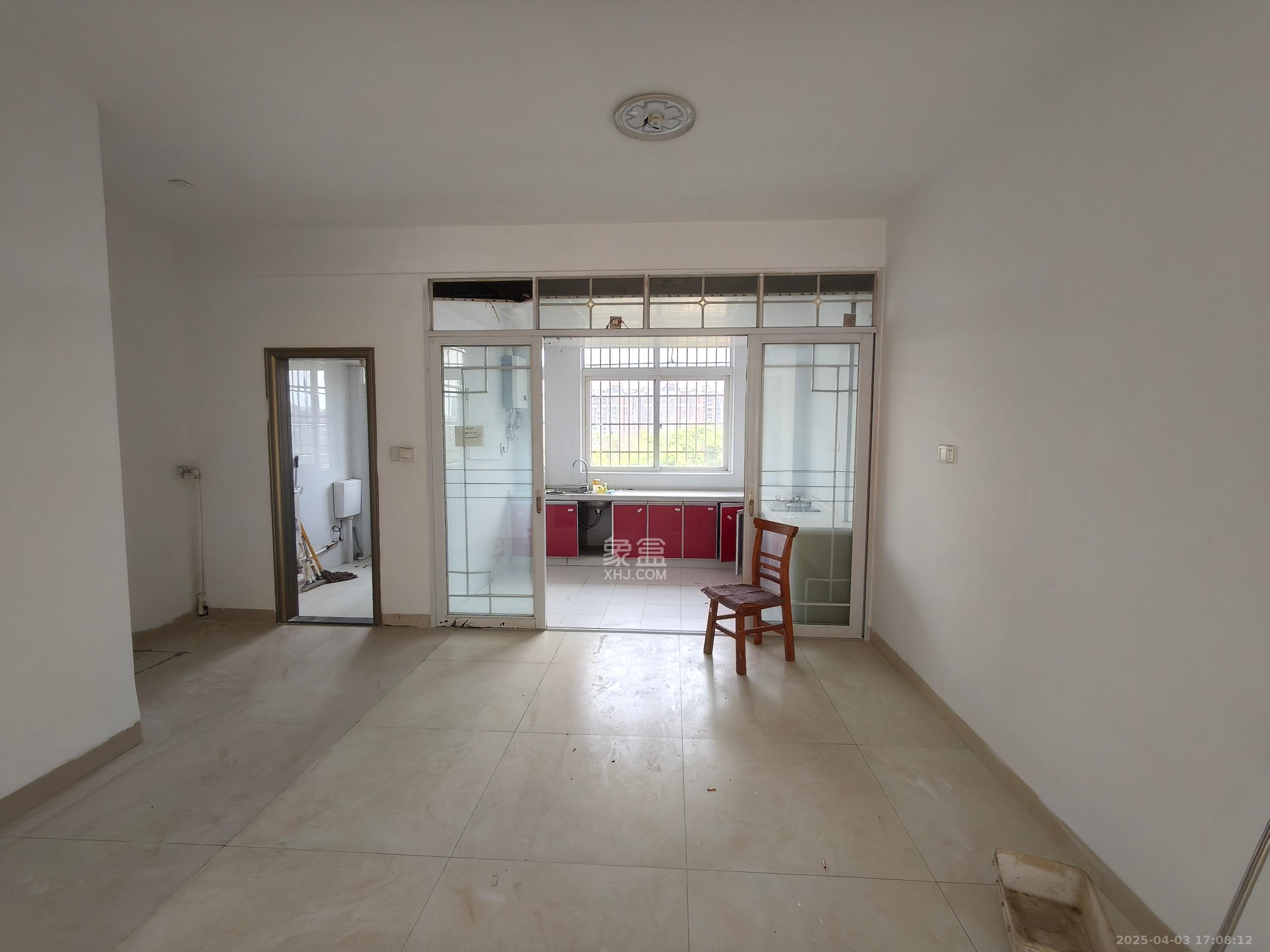 景荣华苑  4室2厅2卫    2600.0元/月室内图