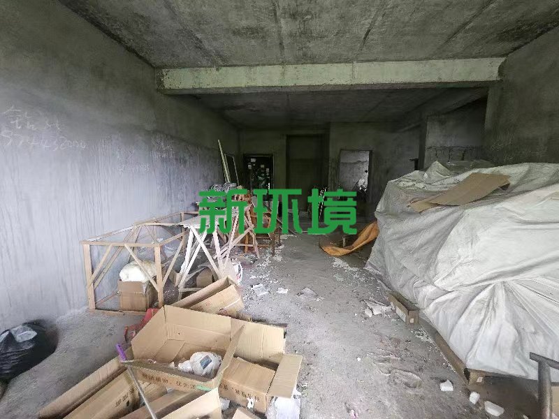 时代港湾  2室2厅1卫   38.00万客厅