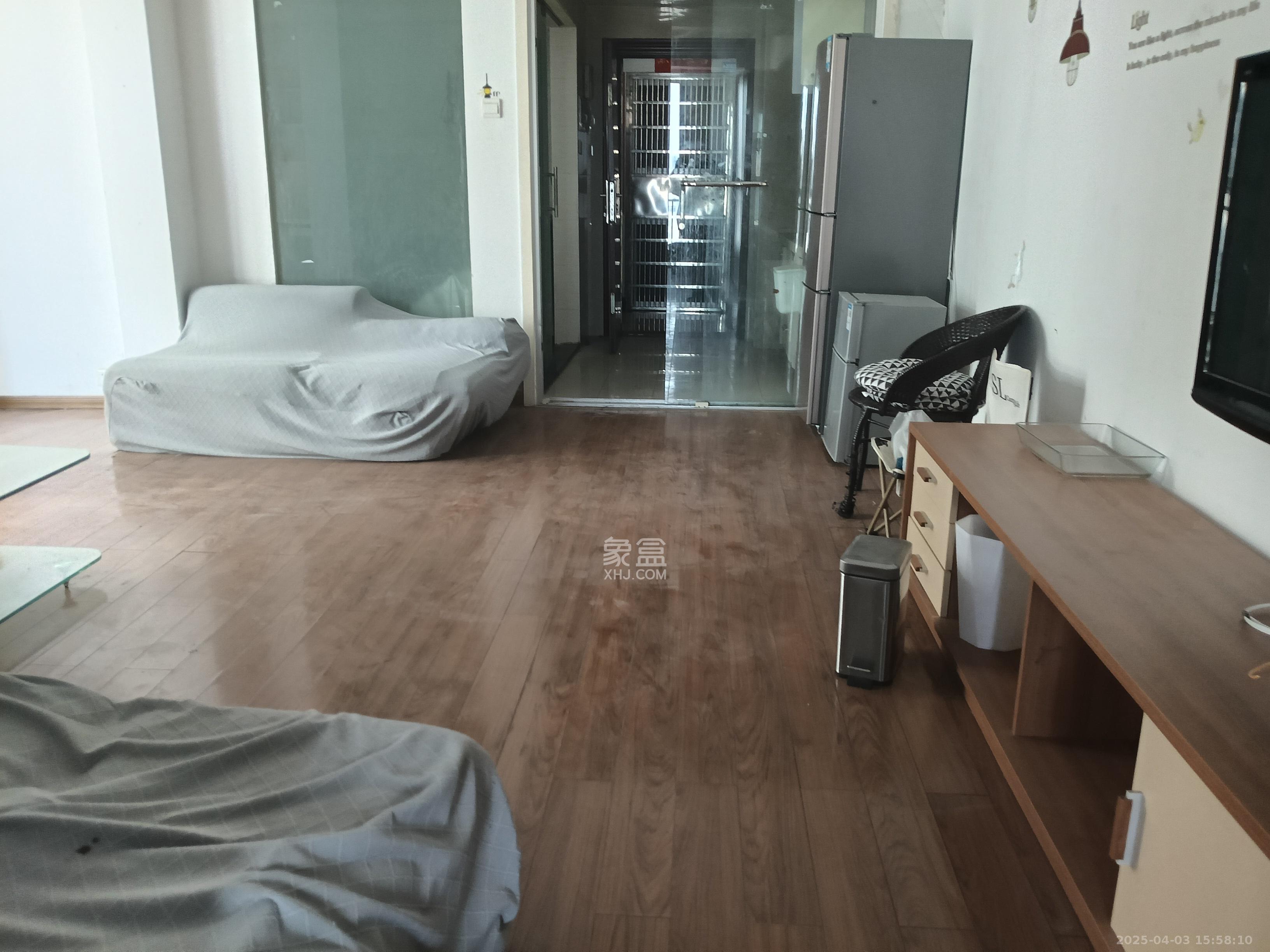 天心华庭 1室0厅0卫 2200.0元/月 天心华庭 1室0厅0卫 2200.0元/月室内图