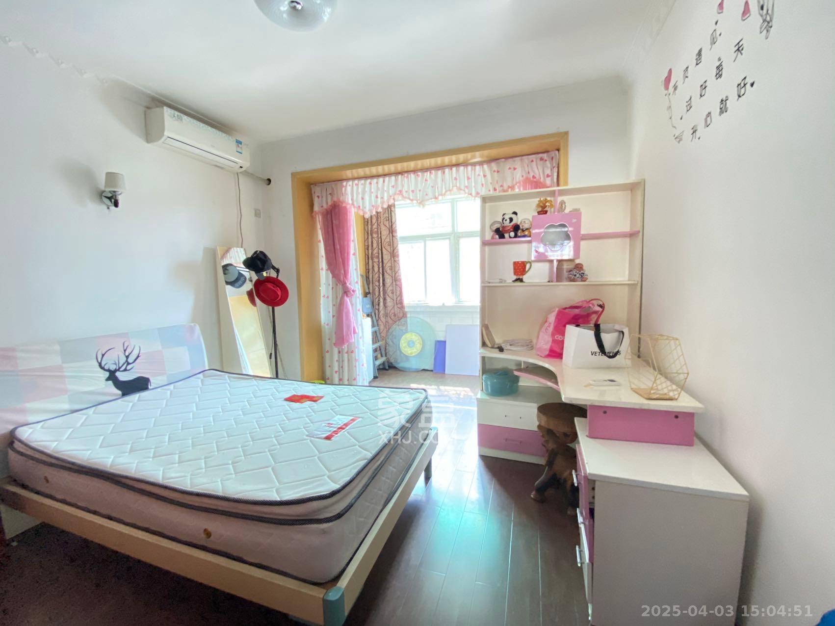 六亩地  2室0厅0卫   1300.00元/月室内图