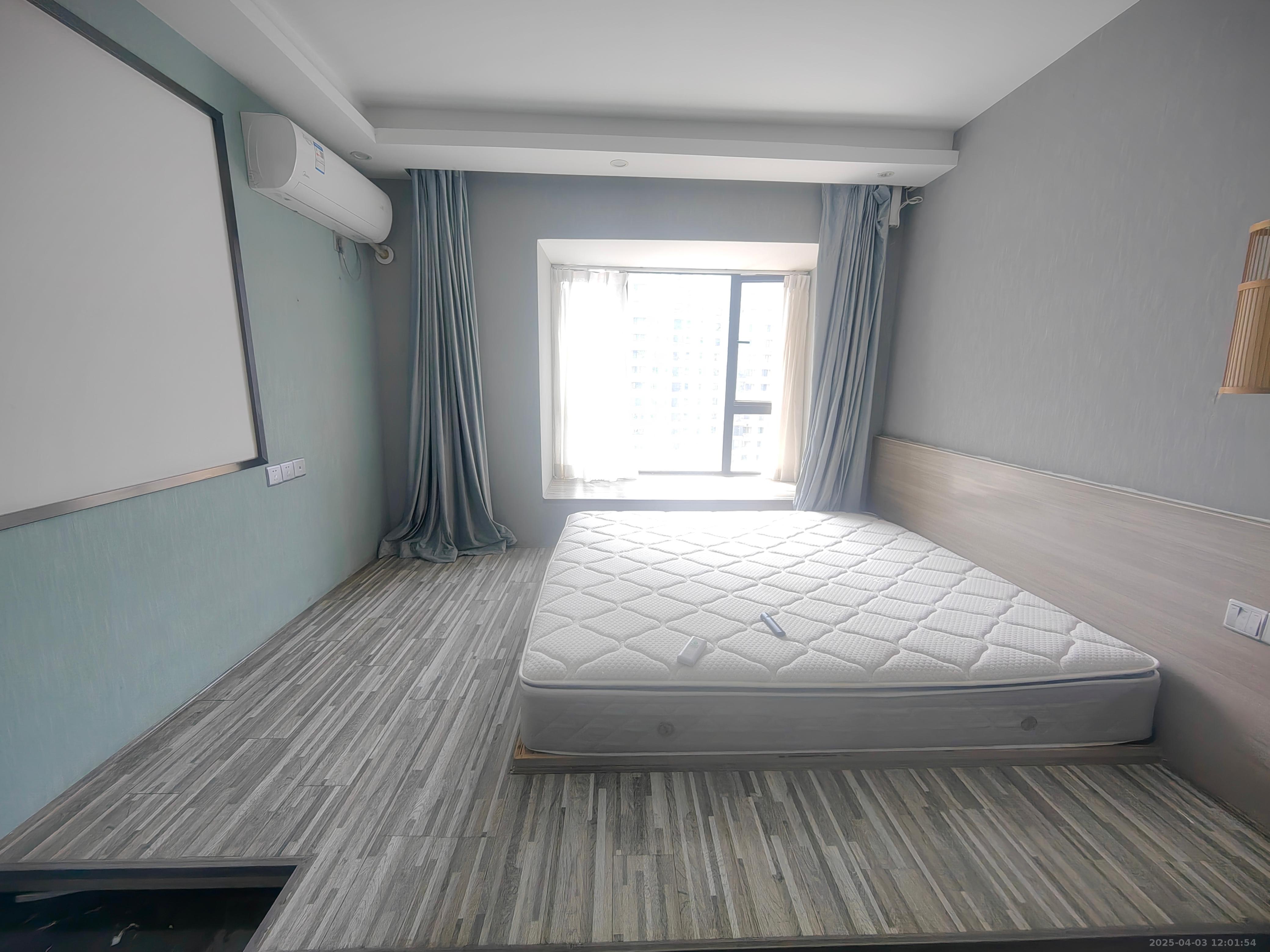 好莱城(弘德西街) 1室1厅1卫 1200.0元/月 好莱城(弘德西街) 1室1厅1卫 1200.0元/月室内图