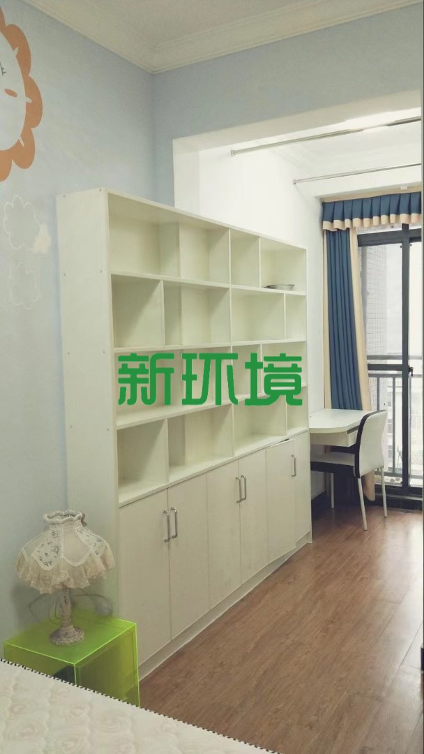 御花园  2室2厅1卫   50.00万客厅