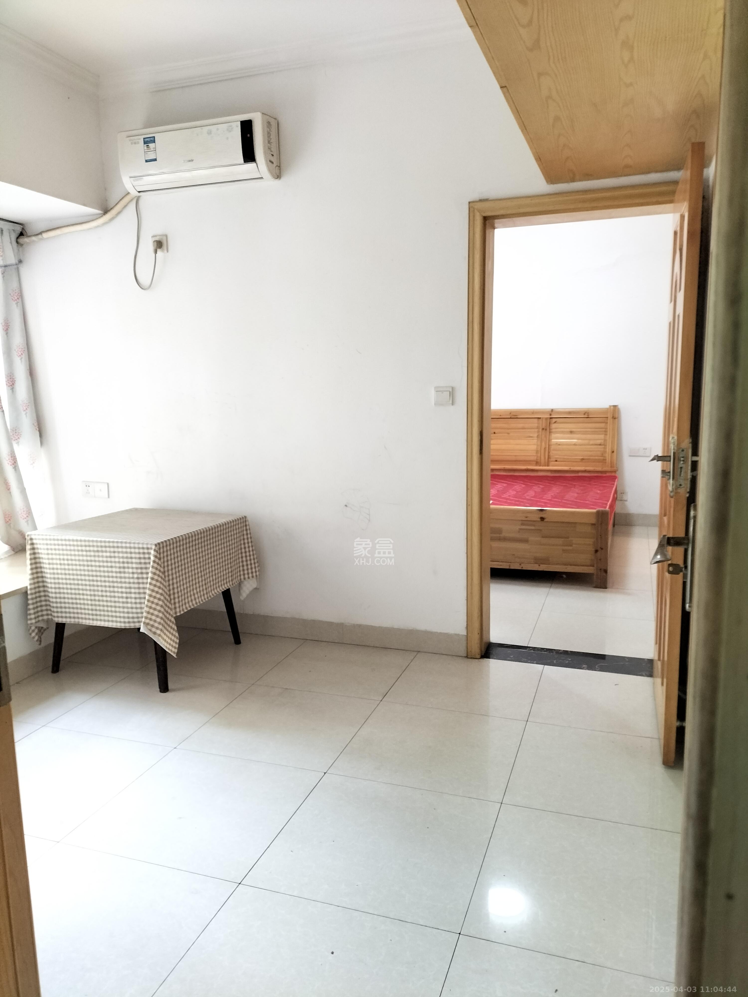 家和苑（原梅溪湖保障性住房一期）  1室2厅1卫   1400.00元/月