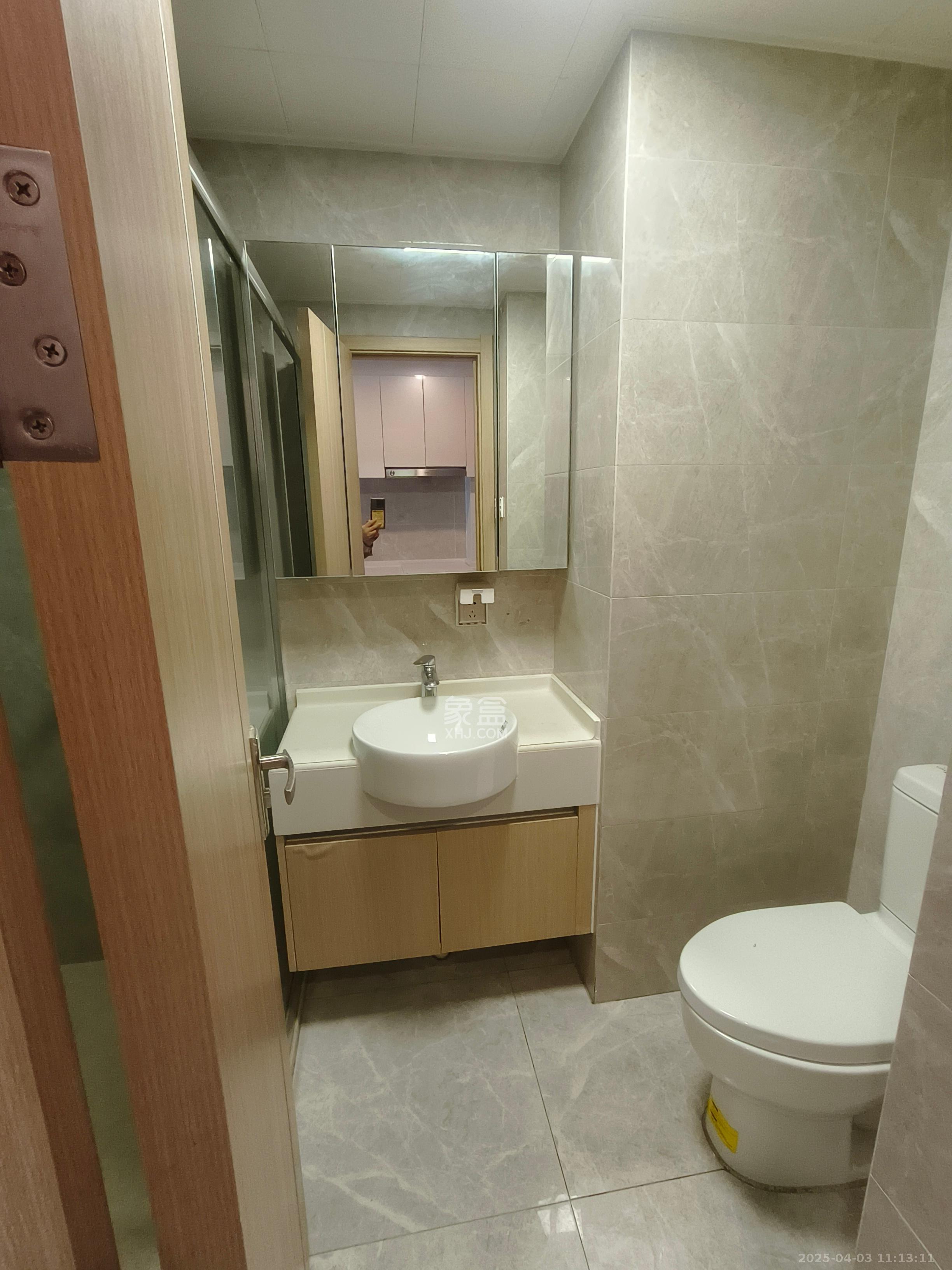 中海阅江府 1室1厅1卫 2000.0元/月 中海阅江府 1室1厅1卫 2000.0元/月室内图