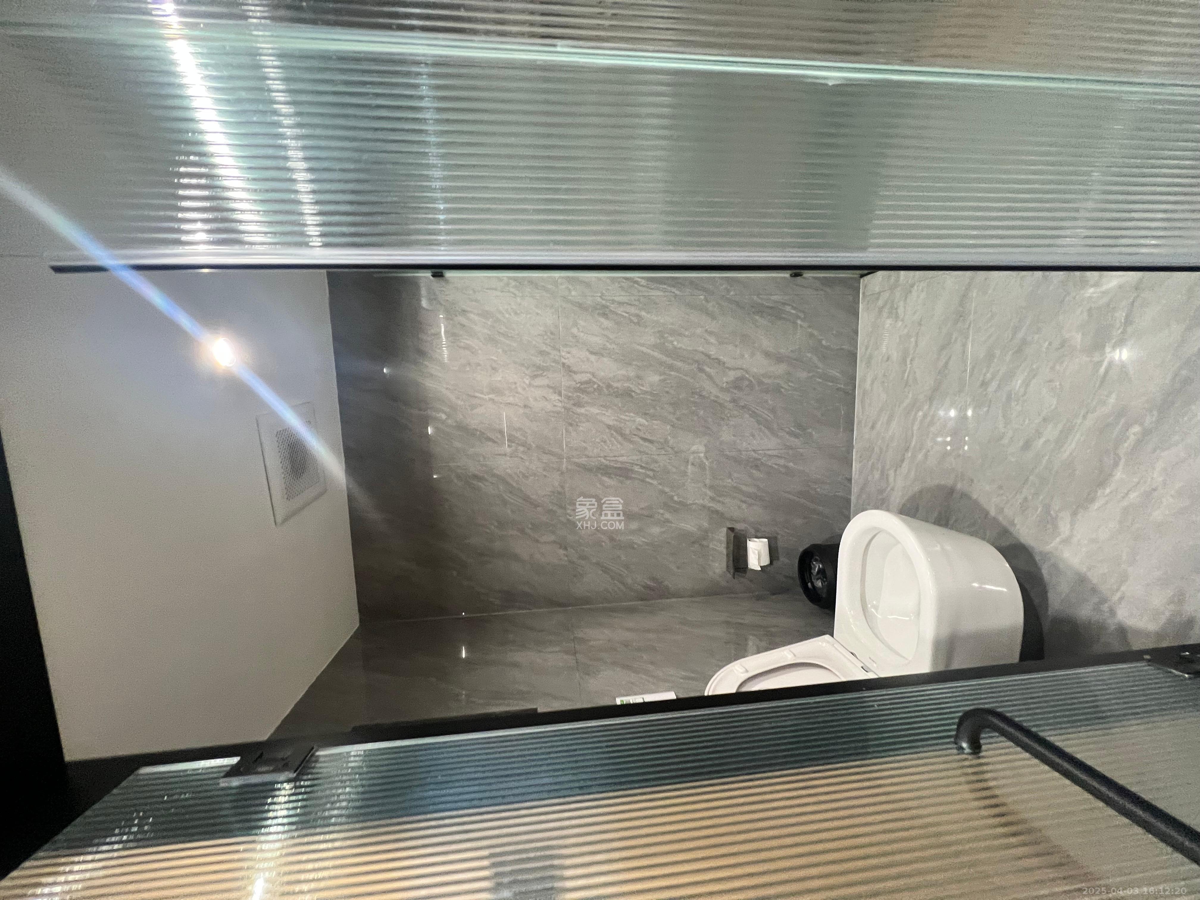 佳兆业云顶都汇 2室1厅1卫 2200.0元/月 佳兆业云顶都汇 2室1厅1卫 2200.0元/月室内图