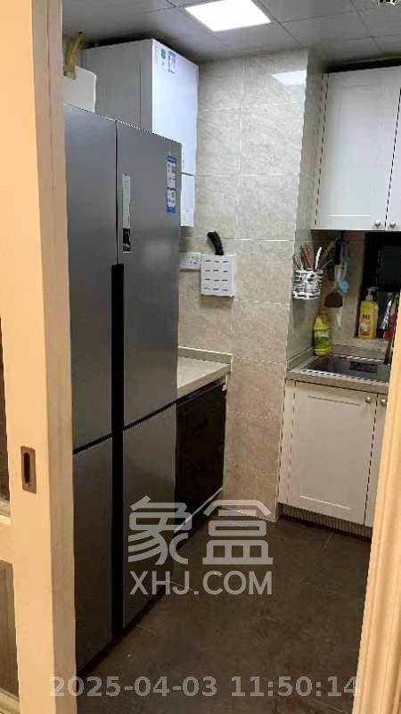 万科魅力之城 3室2厅2卫 2600.0元/月 万科魅力之城 3室2厅2卫 2600.0元/月室内图