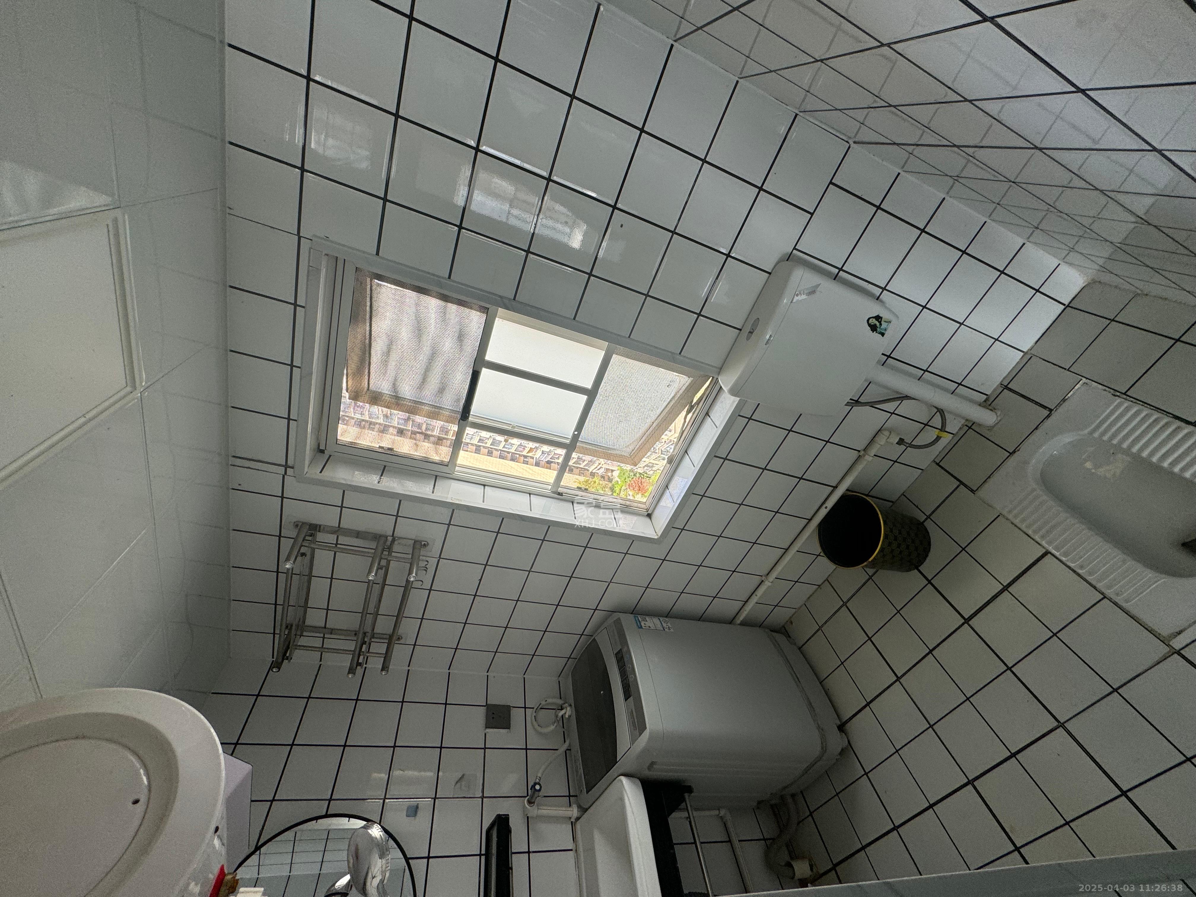 保利香槟国际 1室1厅1卫 800.0元/月 保利香槟国际 1室1厅1卫 800.0元/月室内图