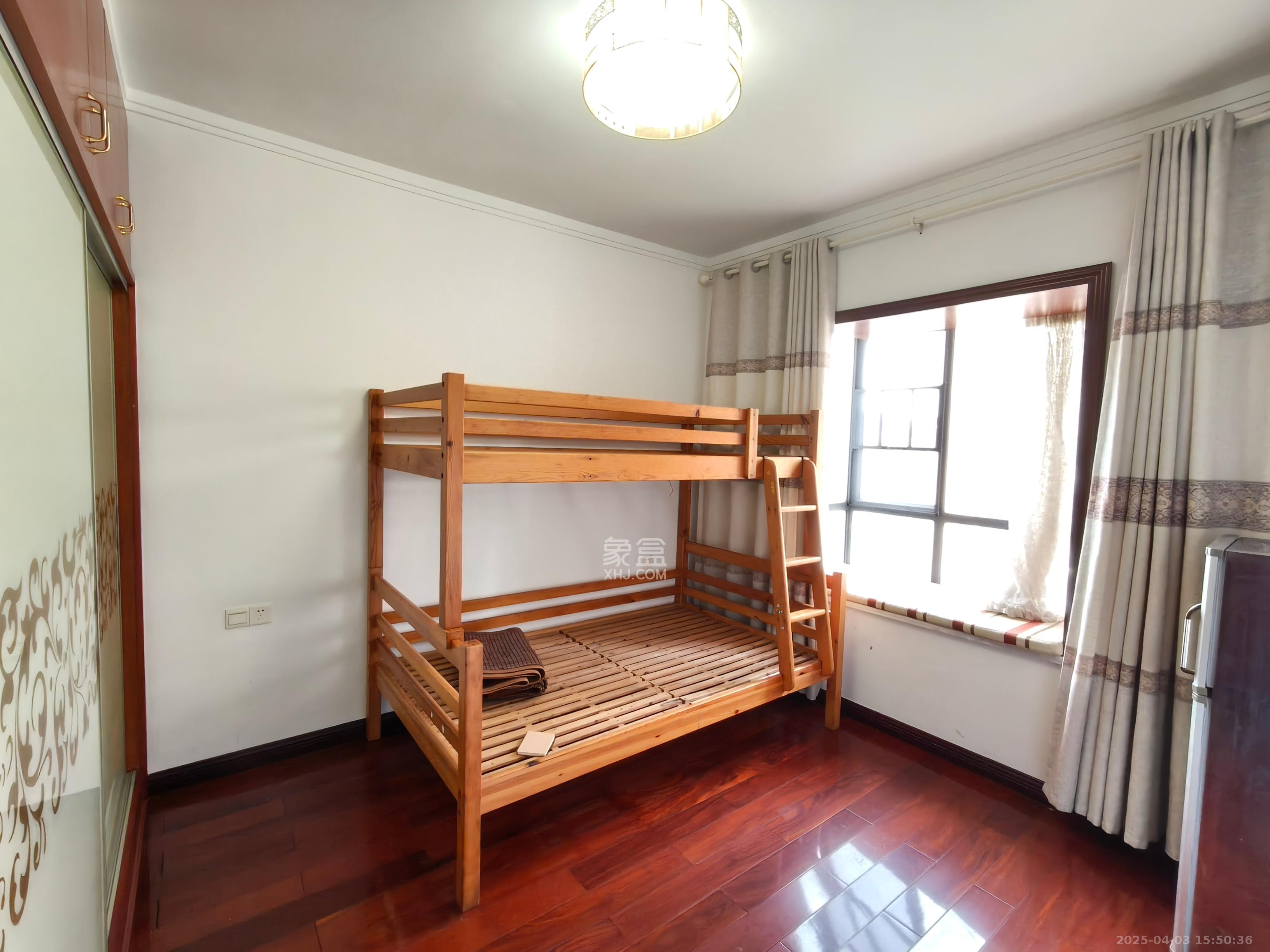 湘府名邸（同力家园）  3室2厅2卫   2600.00元/月室内图