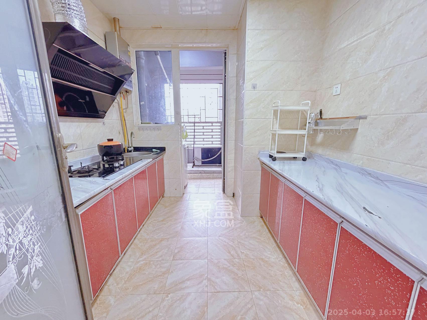 北辰三角洲E3区 3室2厅2卫 3000.0元/月 北辰三角洲E3区 3室2厅2卫 3000.0元/月室内图