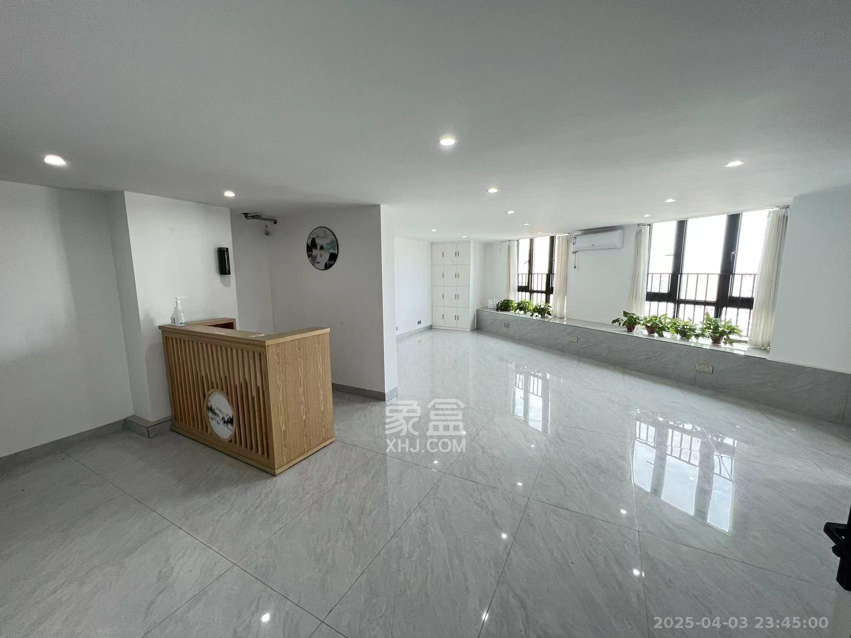 弘阳时光里 2室2厅1卫 2800.0元/月 弘阳时光里 2室2厅1卫 2800.0元/月室内图