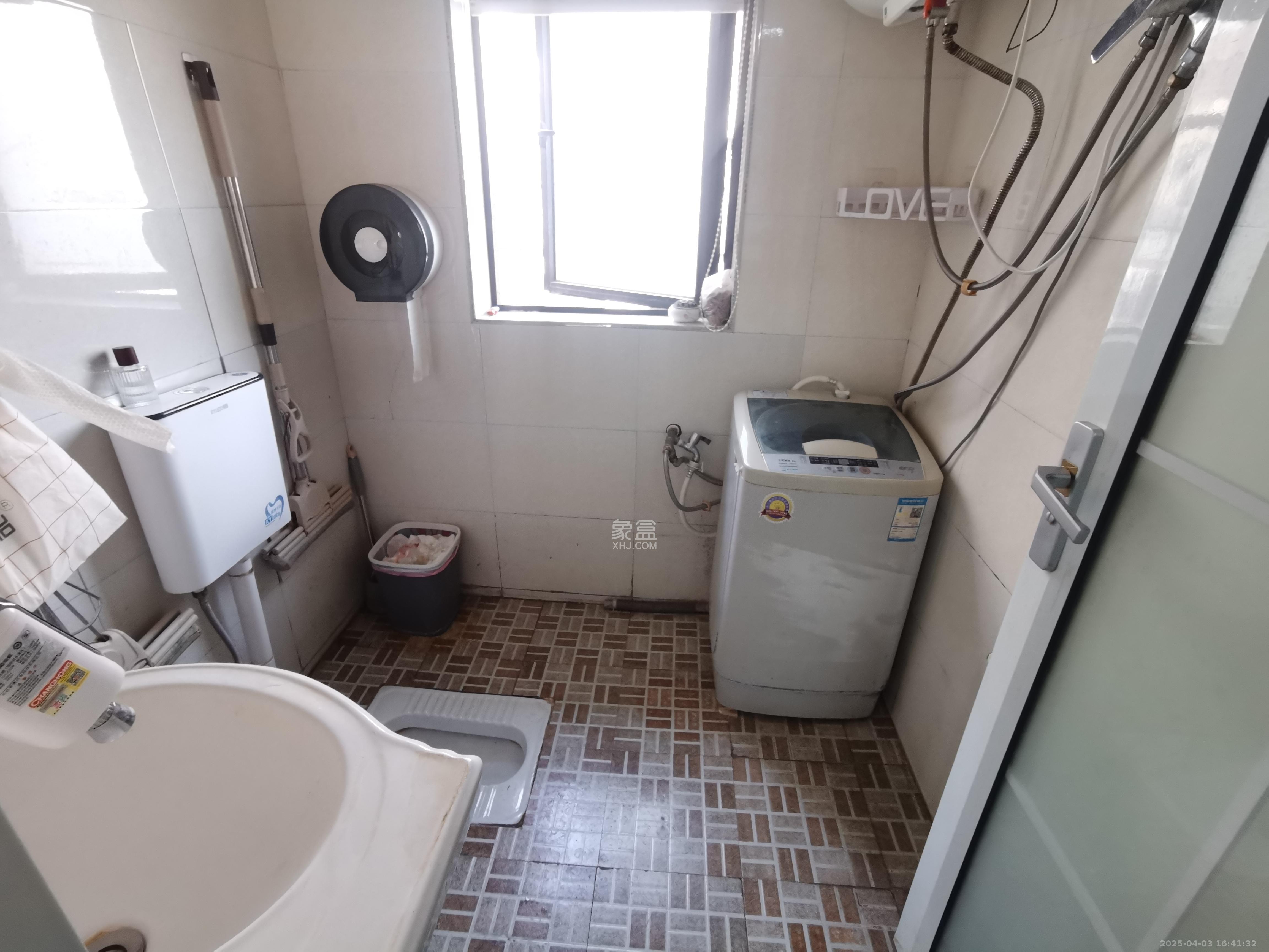 湘腾城市广场 2室2厅1卫 2900.0元/月 湘腾城市广场 2室2厅1卫 2900.0元/月室内图