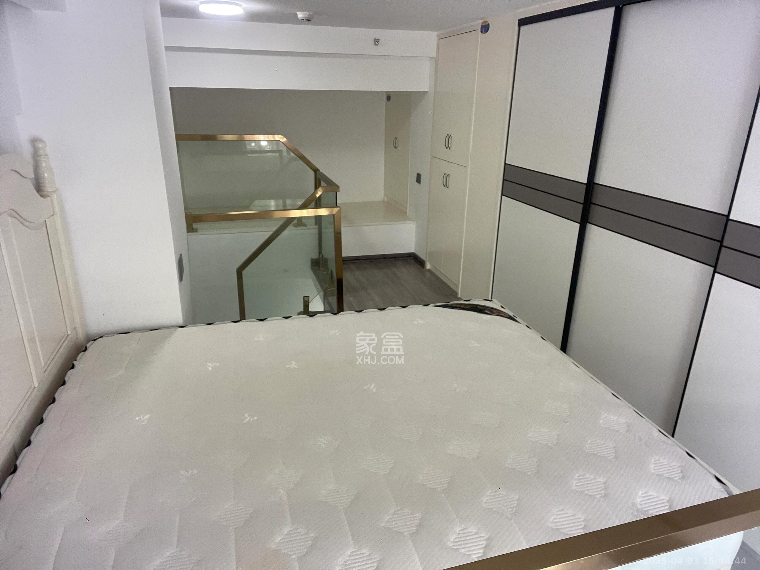 龙湖湘江星座（祺鑫星座公寓）  1室0厅0卫   1900.00元/月室内图