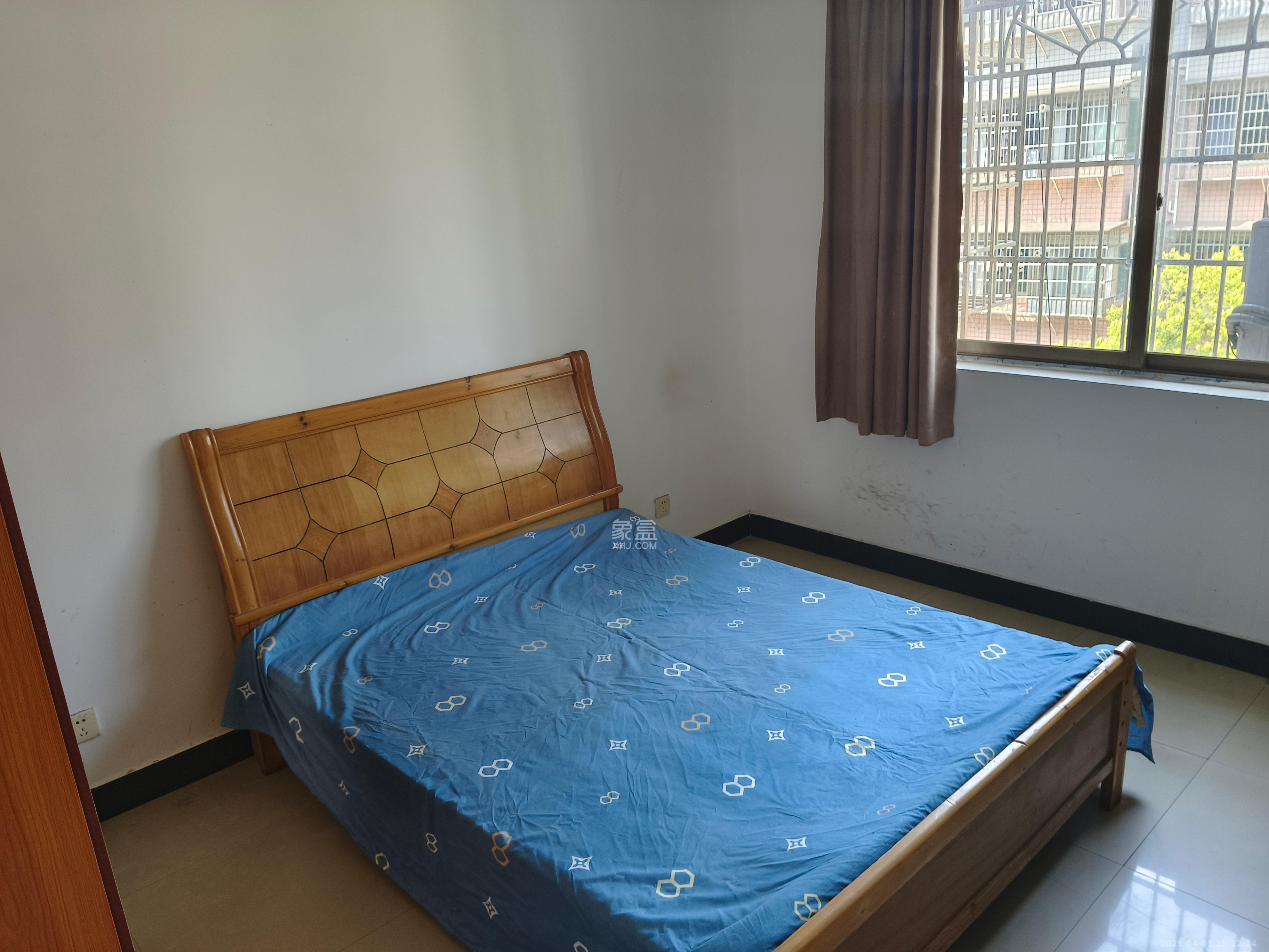 黄泥岭社区  2室1厅1卫    1600.0元/月室内图