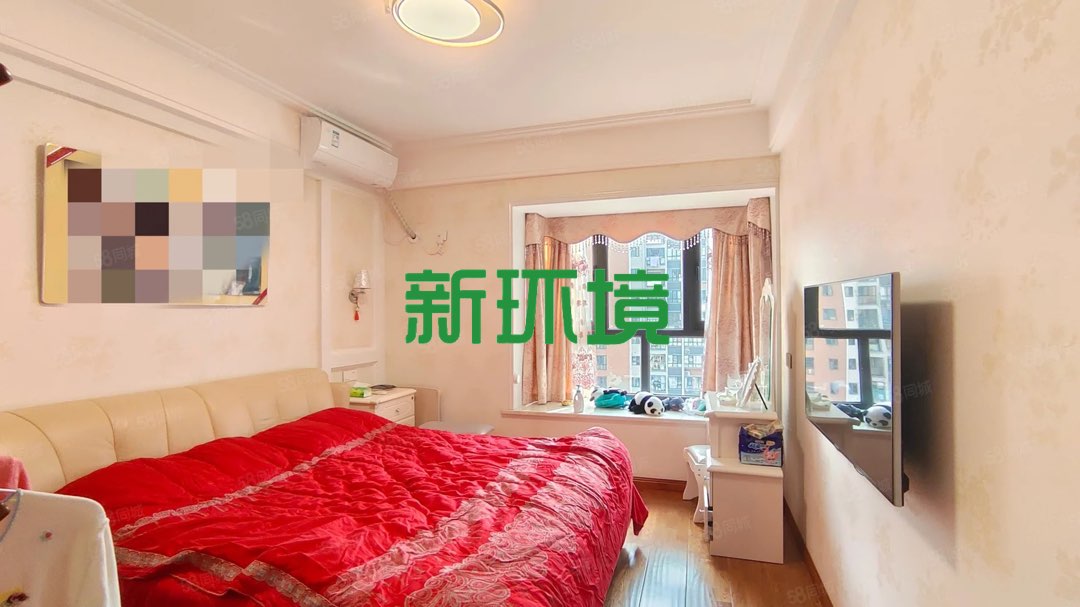 月亮湾三期  3室2厅2卫   90.00万客厅
