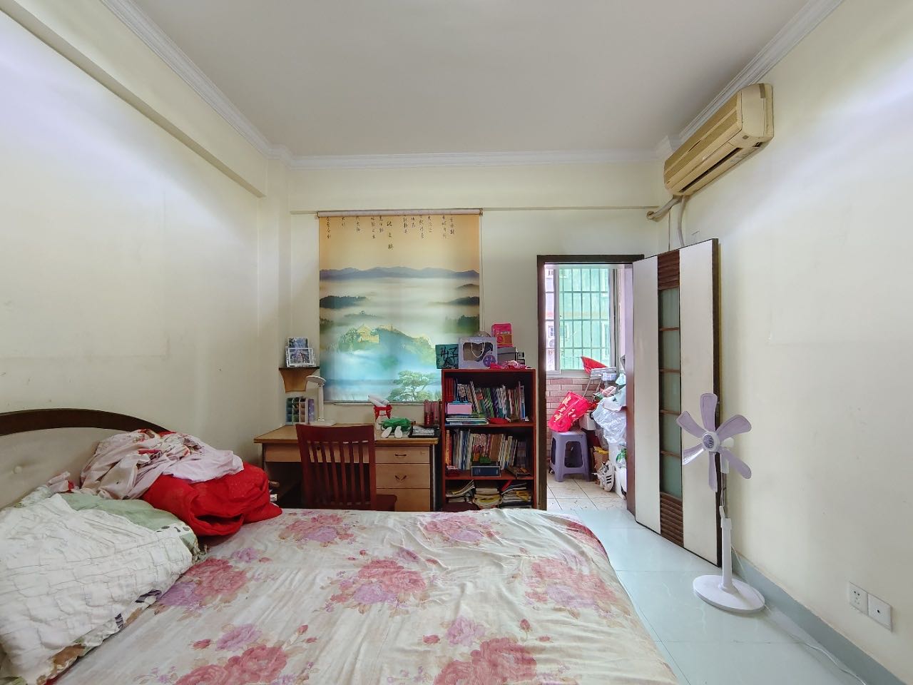 海湾怡园  4室2厅2卫    140.0万 海湾怡园  4室2厅2卫    140.0万室内图