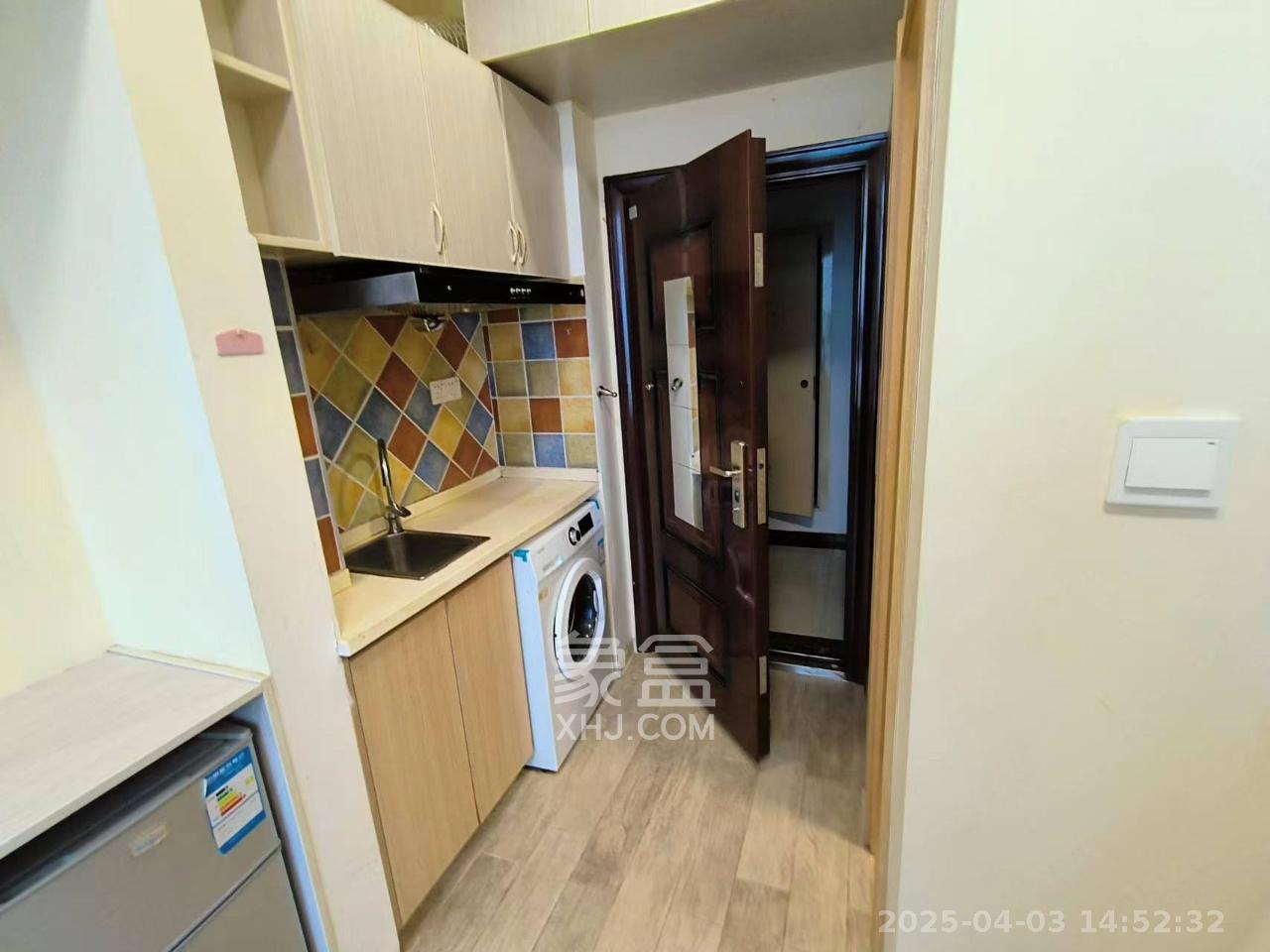 兰亭湾畔 1室1厅1卫 1100.0元/月 兰亭湾畔 1室1厅1卫 1100.0元/月室内图