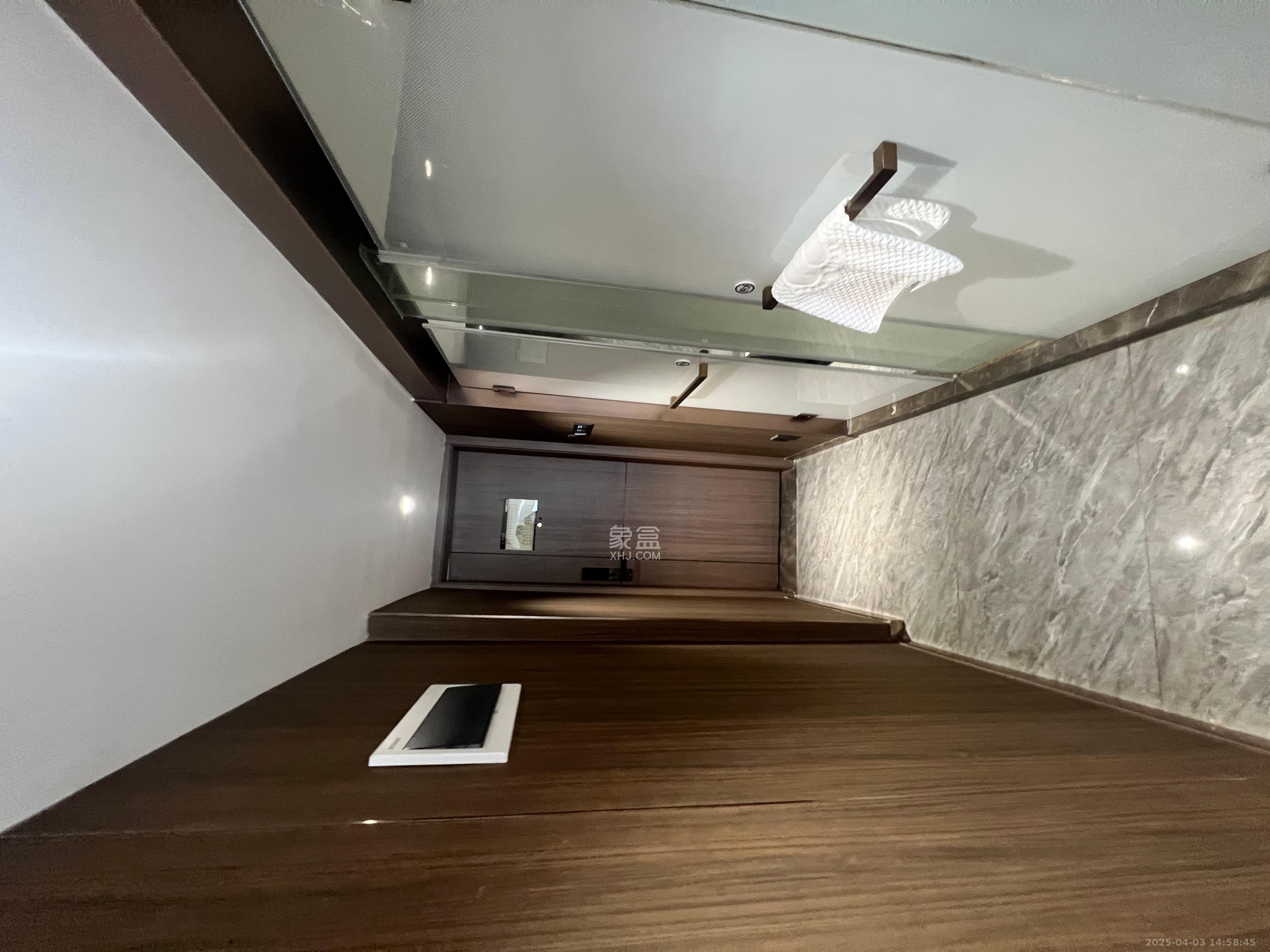 佳兆业云顶都汇 1室0厅1卫 1500.0元/月 佳兆业云顶都汇 1室0厅1卫 1500.0元/月室内图