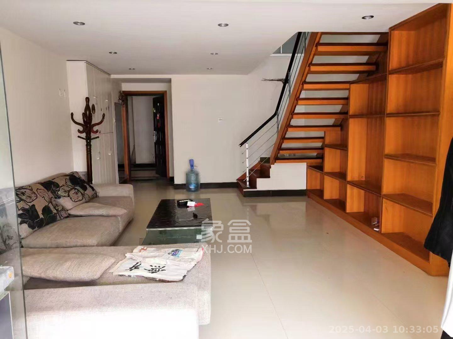 华菱蓝调国际(华菱.香墅美地) 2室2厅1卫 2000.0元/月 华菱蓝调国际(华菱.香墅美地) 2室2厅1卫 2000.0元/月室内图