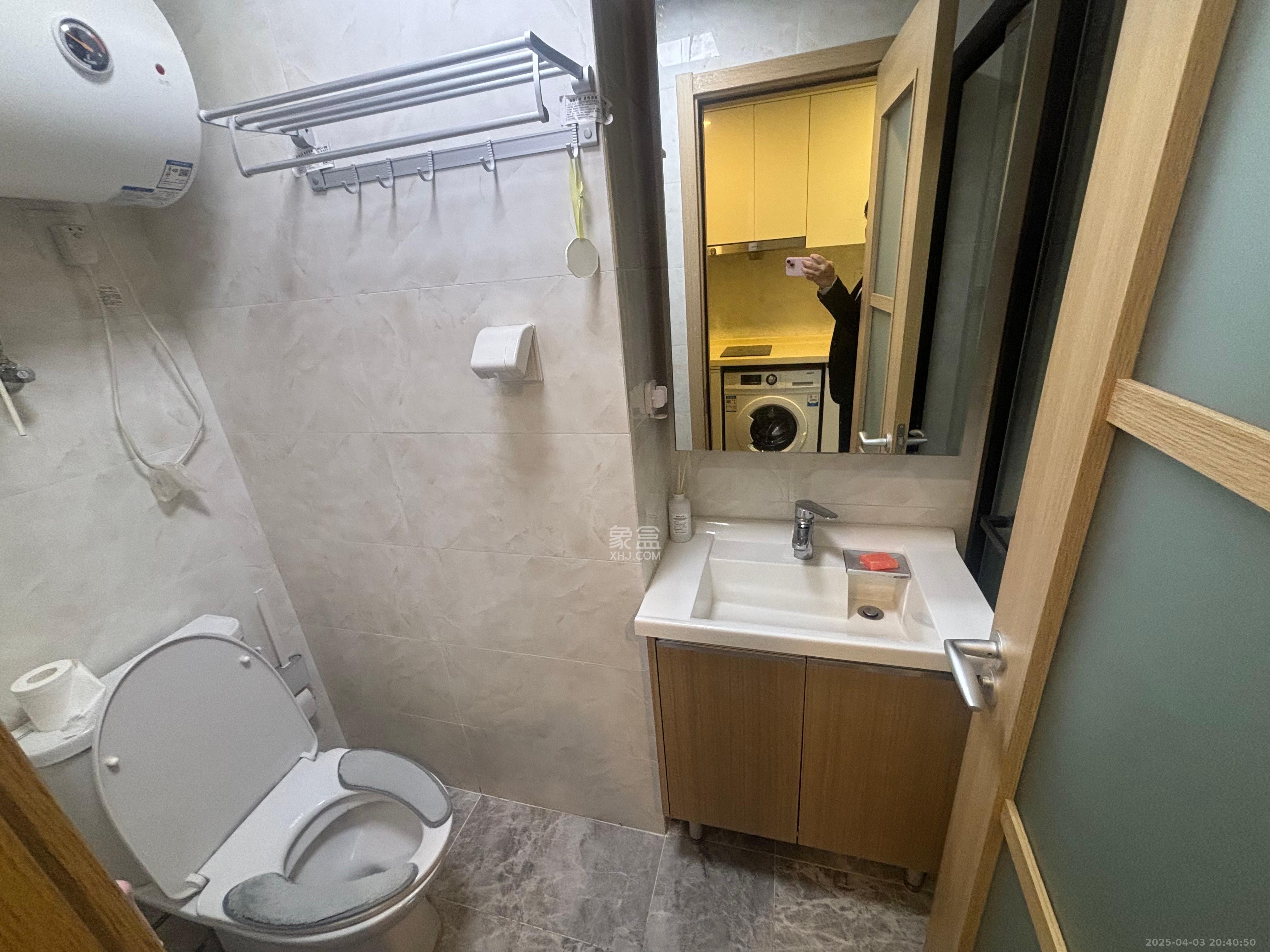 卓越浅水湾  1室1厅1卫   1480.00元/月室内图