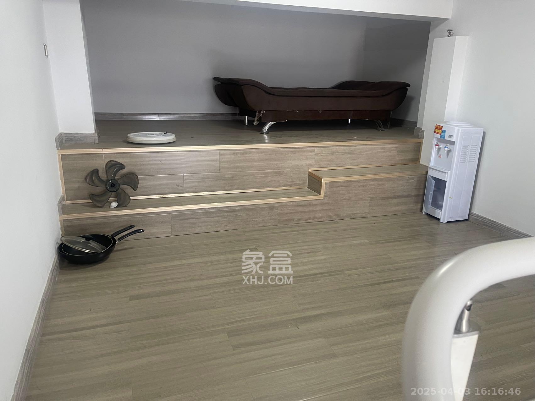 洋湖时代  1室1厅1卫   1400.00元/月室内图