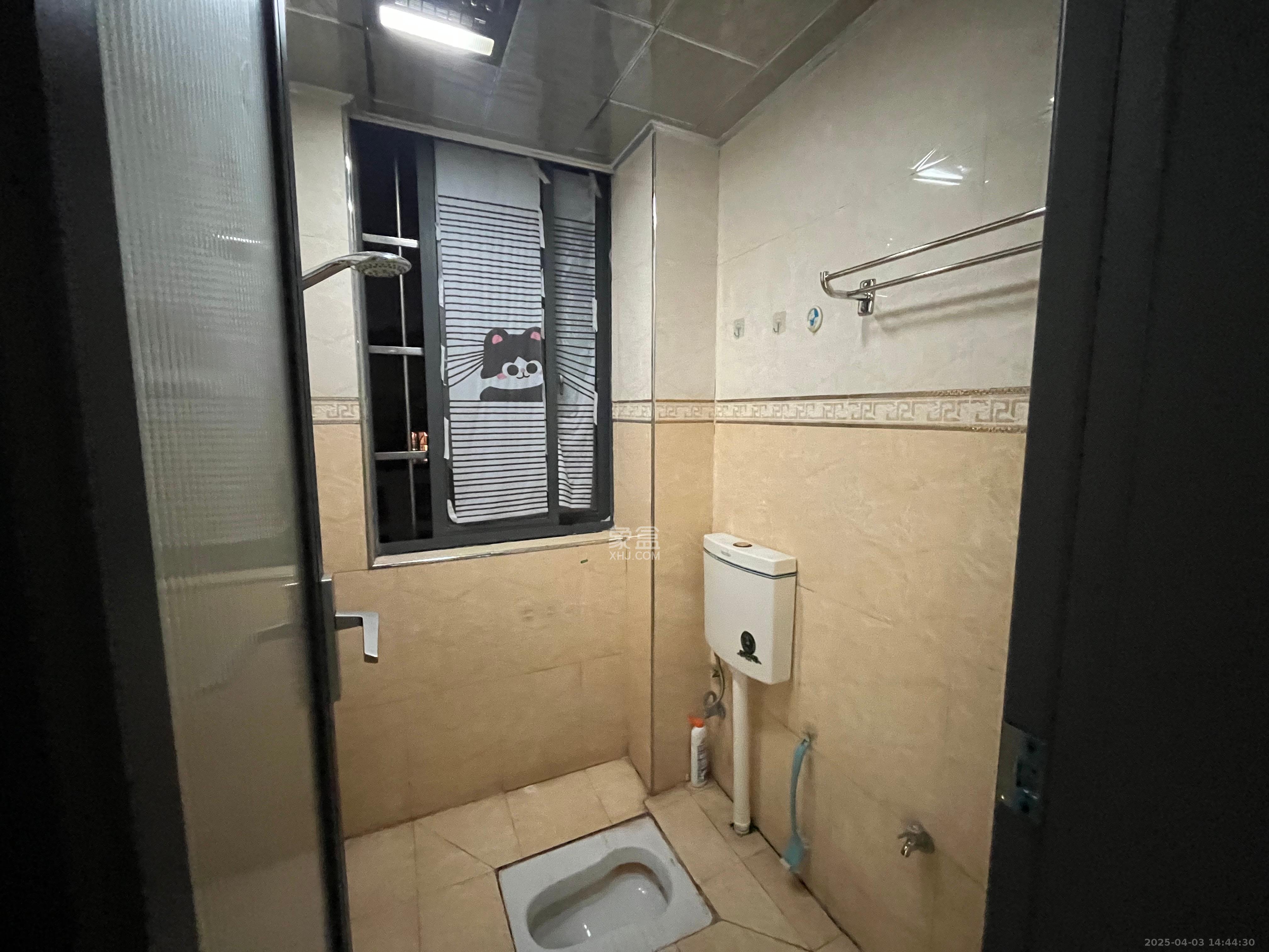 凯姆国际 2室2厅1卫 1800.0元/月 凯姆国际 2室2厅1卫 1800.0元/月室内图