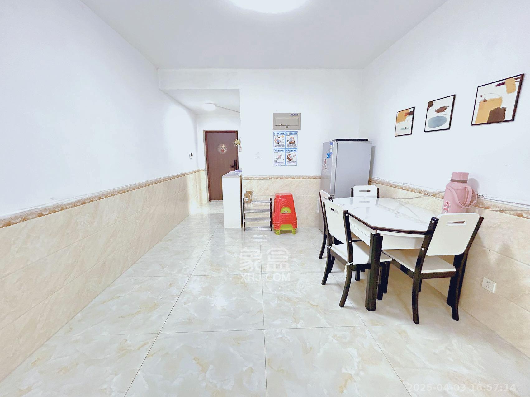 北辰三角洲E3区 3室2厅2卫 3000.0元/月 北辰三角洲E3区 3室2厅2卫 3000.0元/月室内图