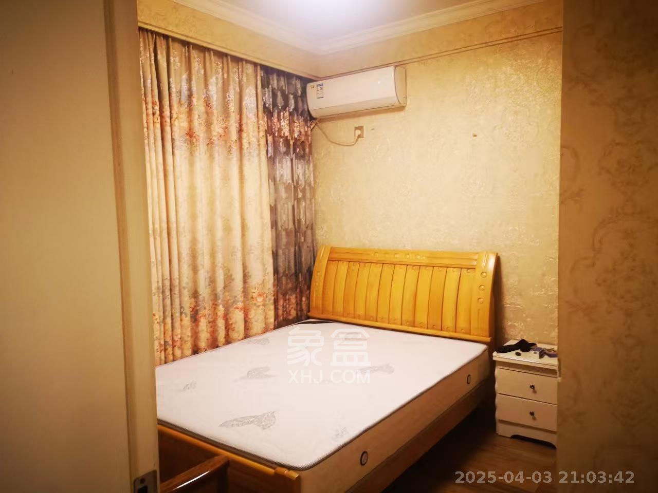 北辰三角洲E6区  4室2厅2卫   4300.00元/月室内图