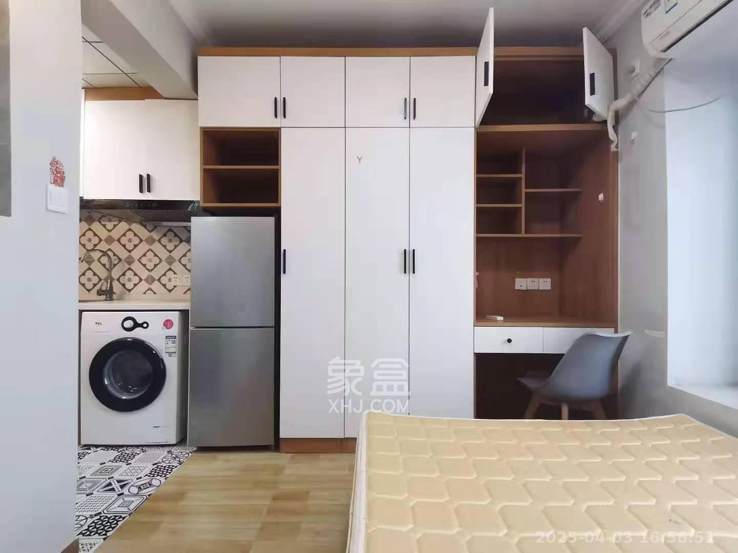 达美美立方  2室1厅1卫   2350.00元/月室内图1
