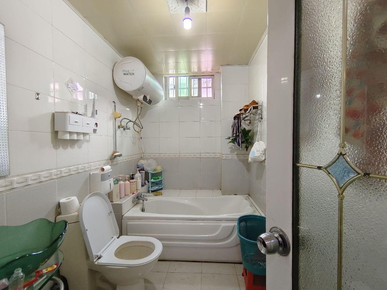 海湾怡园  4室2厅2卫    140.0万 海湾怡园  4室2厅2卫    140.0万室内图