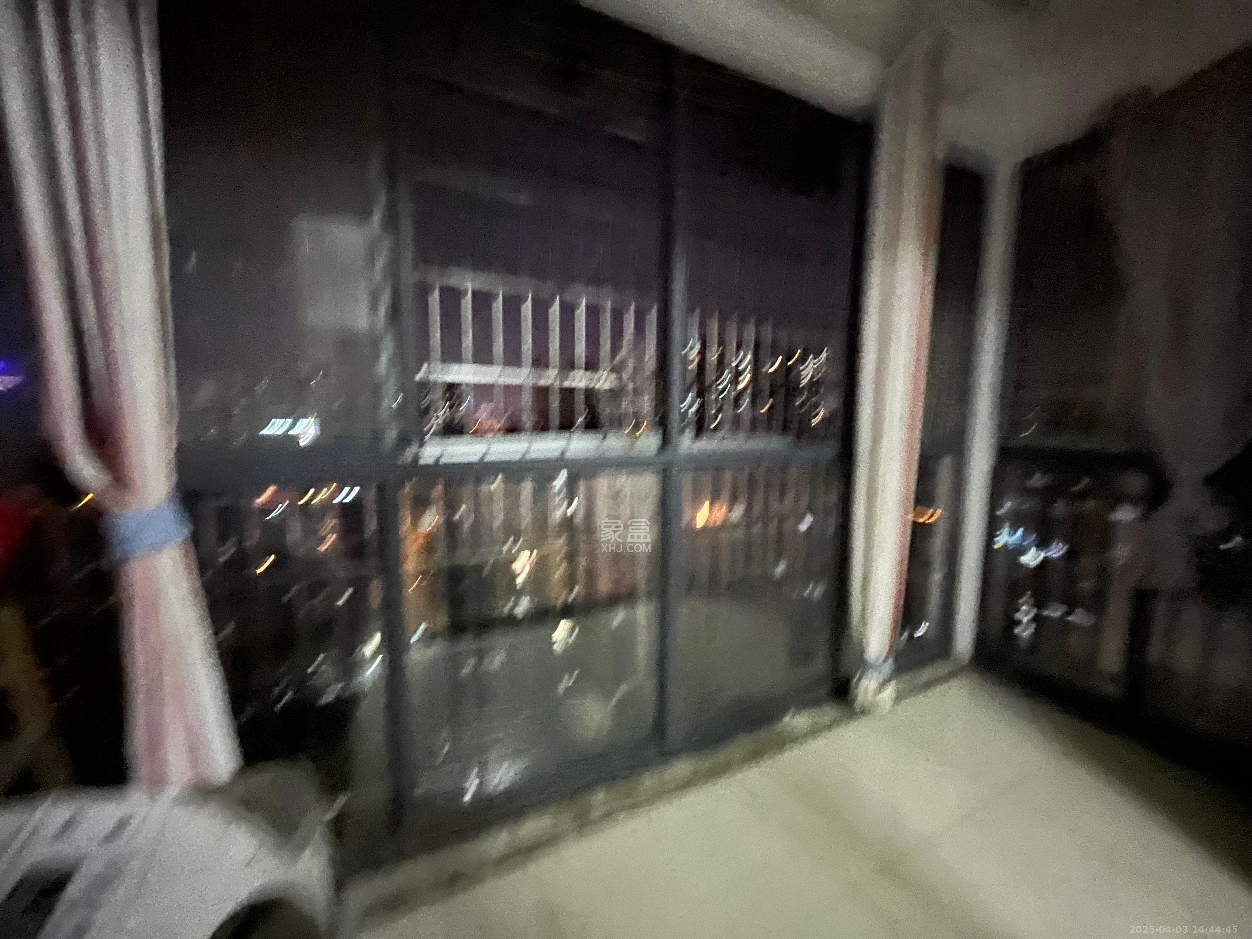 凯姆国际 2室2厅1卫 1800.0元/月 凯姆国际 2室2厅1卫 1800.0元/月室内图