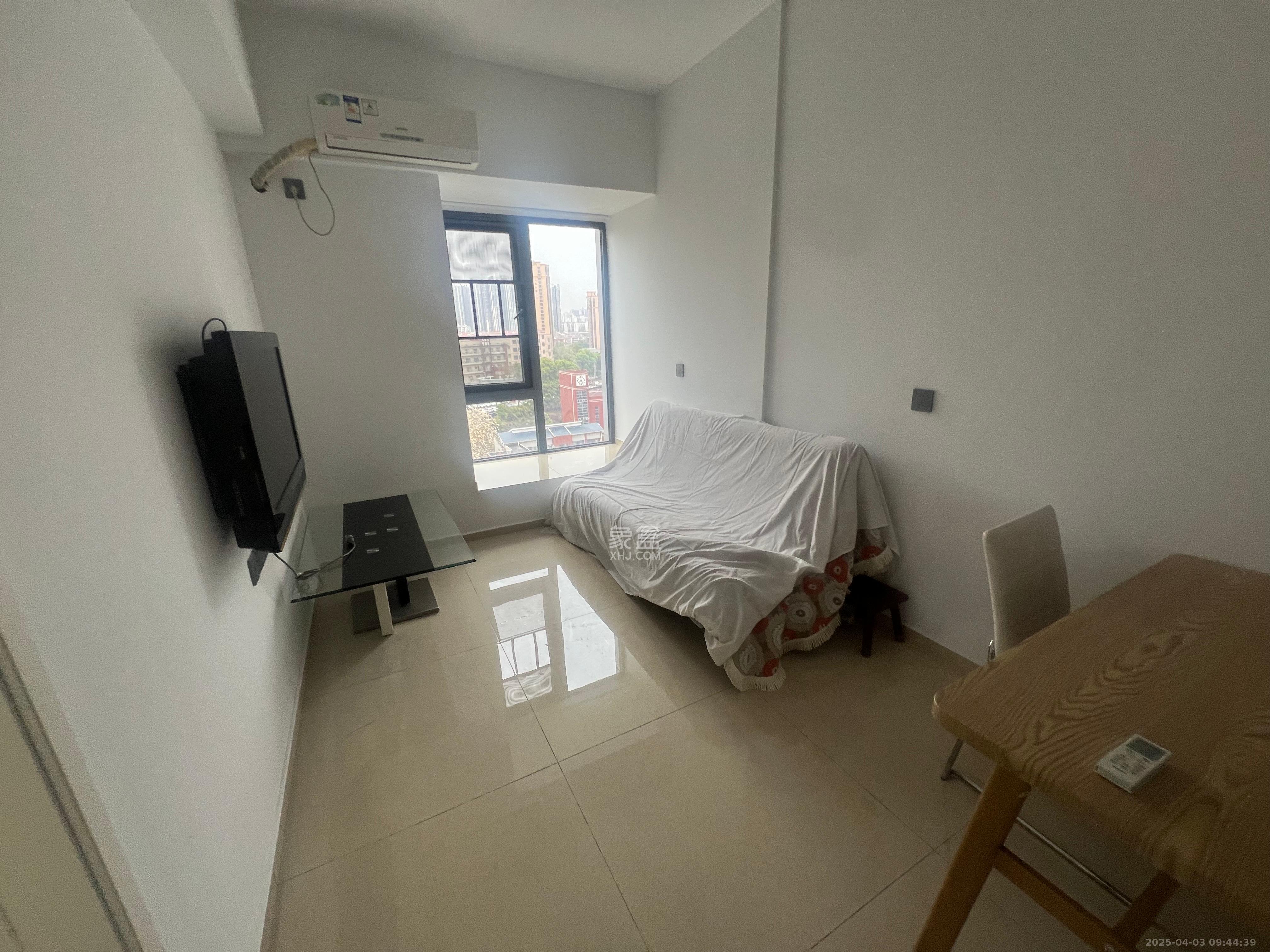 复地星光天地 1室0厅0卫 2000.0元/月 复地星光天地 1室0厅0卫 2000.0元/月室内图