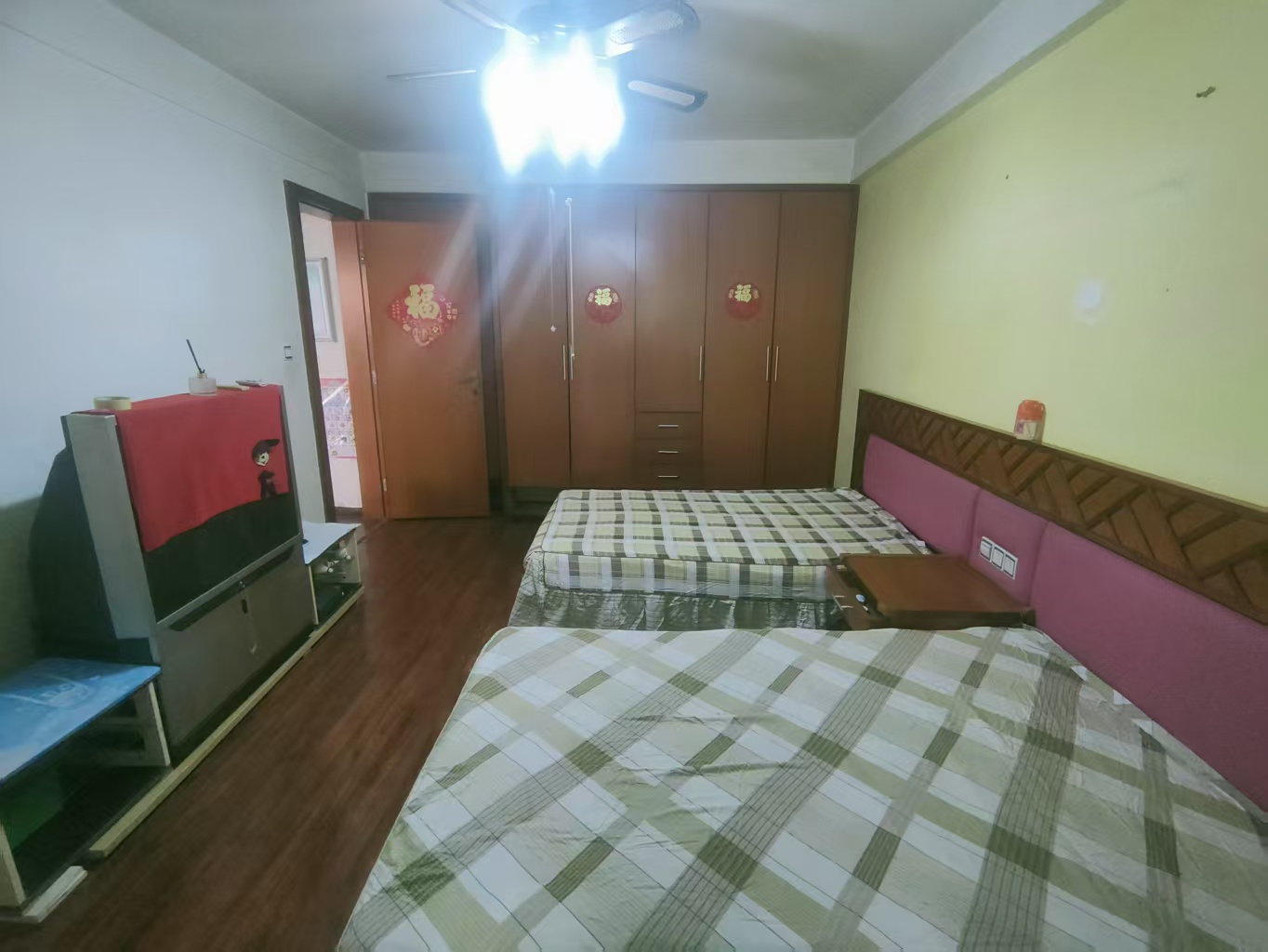 德意雅苑 3室2厅2卫 3500.0元/月 德意雅苑 3室2厅2卫 3500.0元/月室内图