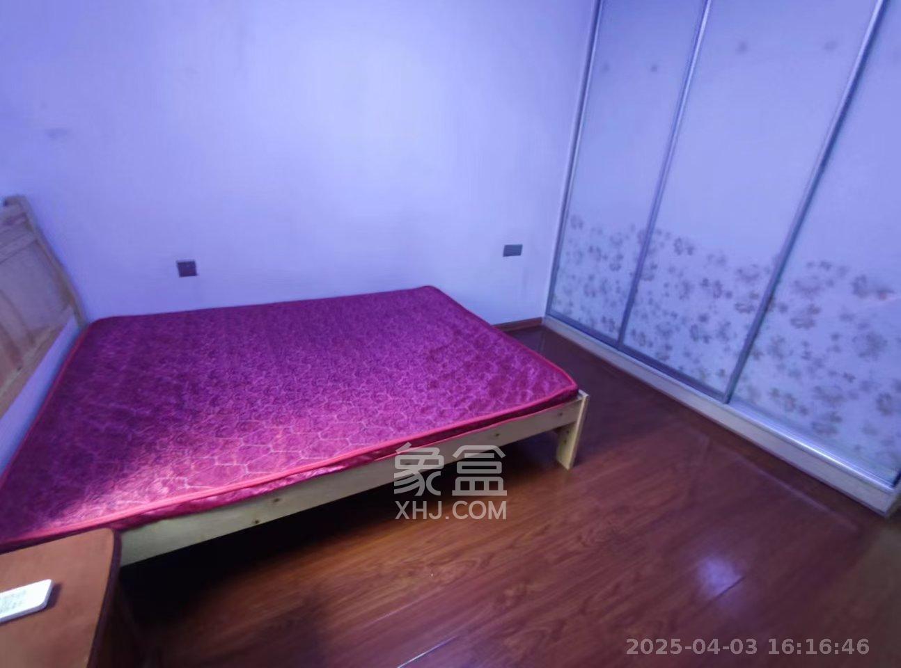 向韶村  1室1厅1卫   1200.00元/月室内图