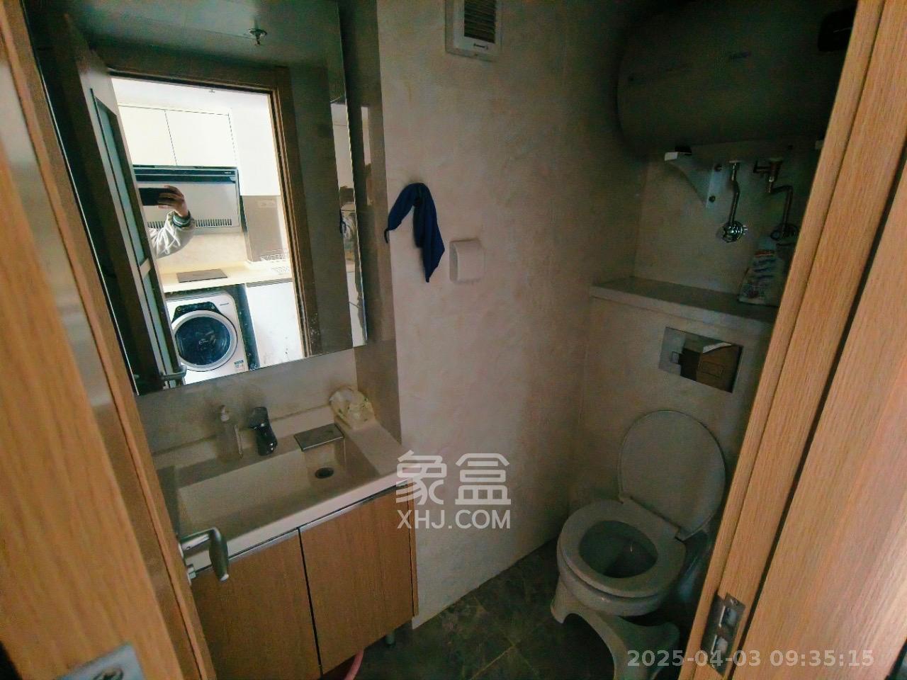 卓越浅水湾  1室1厅1卫   1900.00元/月室内图