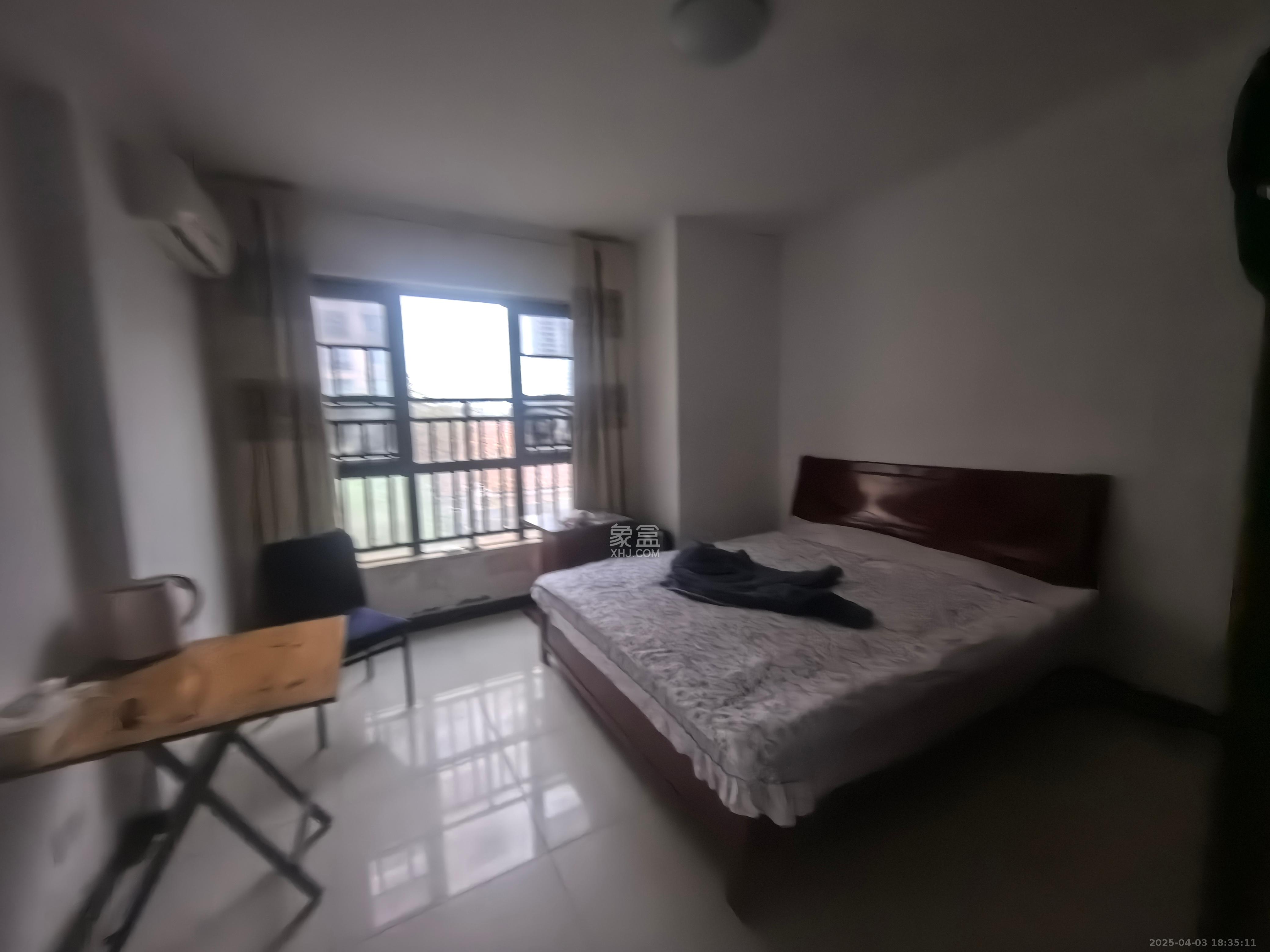 东岸梅园小区  1室0厅0卫   1700.00元/月室内图